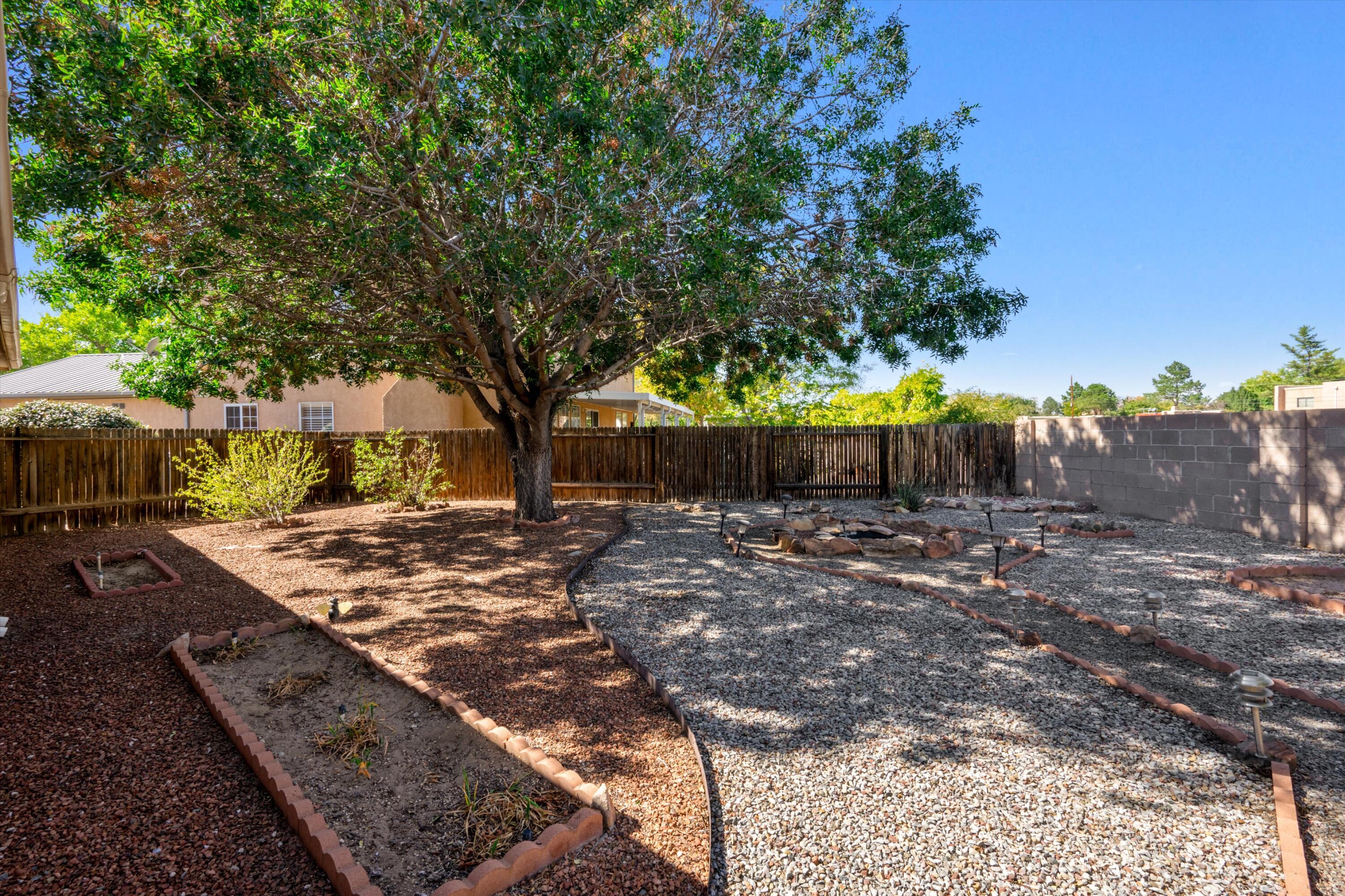 1005 Las Golondrinas Court, Albuquerque, New Mexico image 28