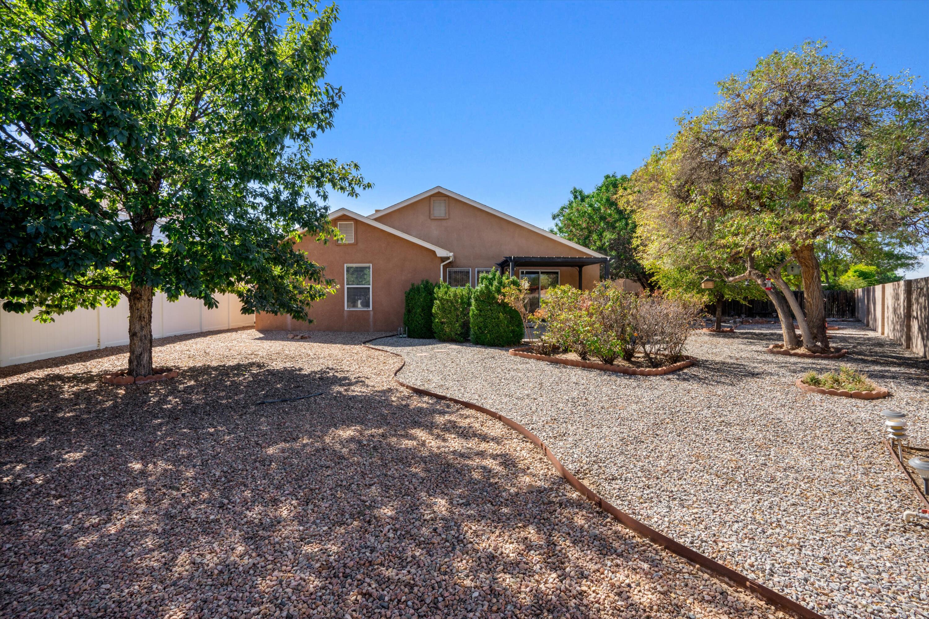 1005 Las Golondrinas Court, Albuquerque, New Mexico image 32