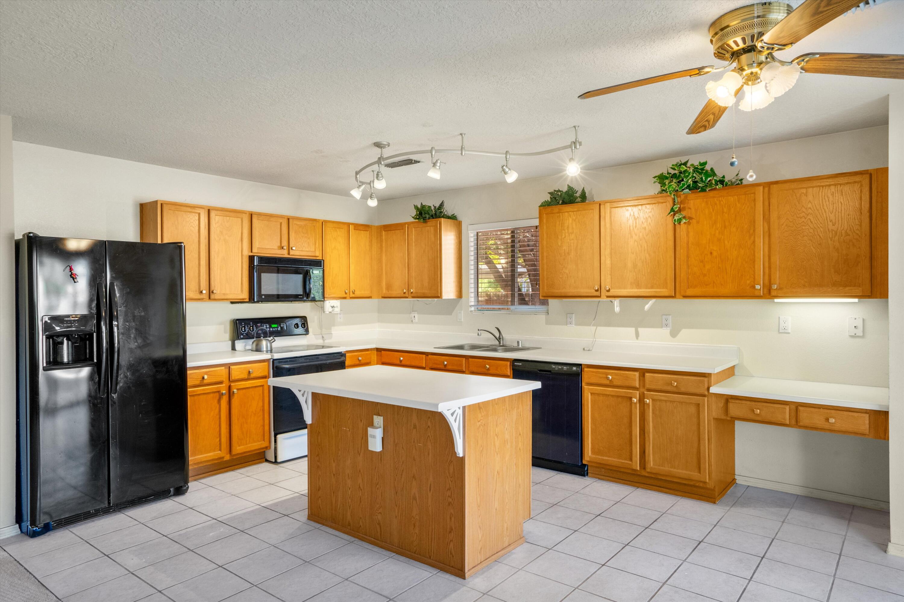 1005 Las Golondrinas Court, Albuquerque, New Mexico image 10