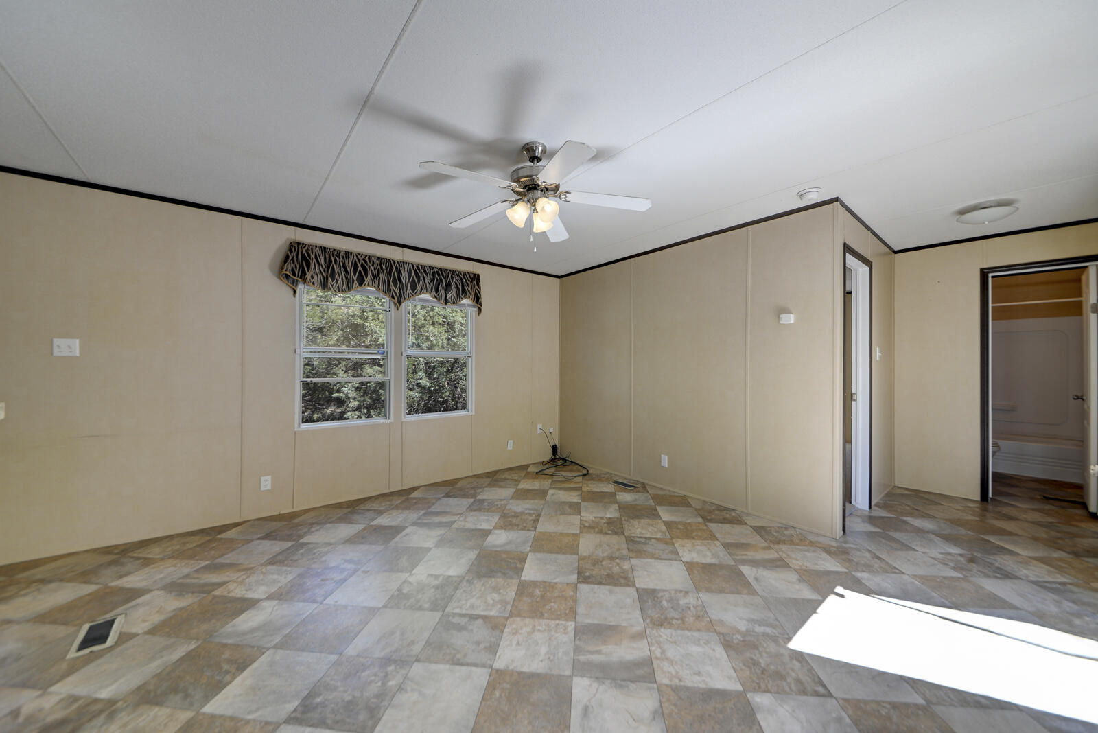 24 Buckboard Road, Tijeras, New Mexico image 12
