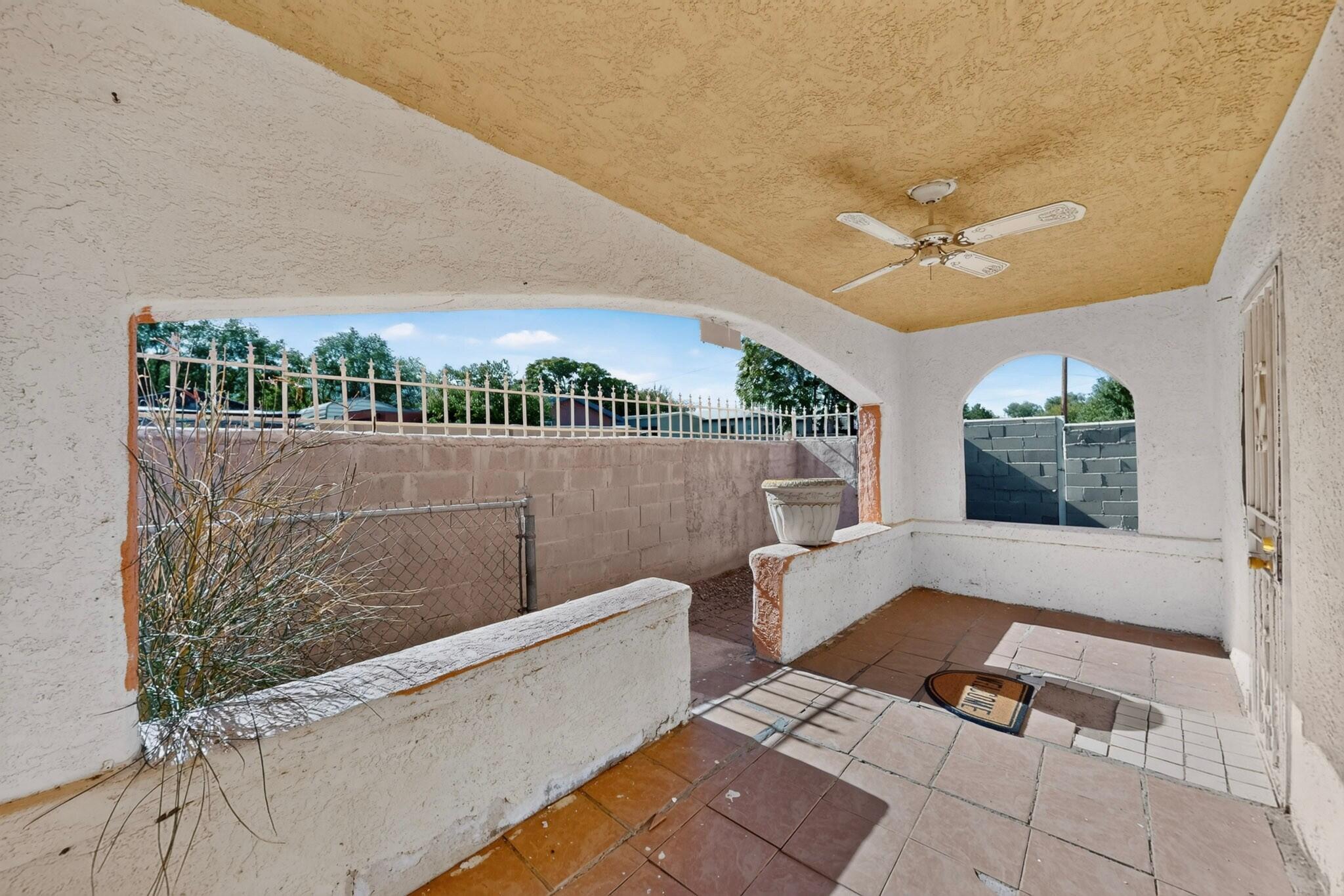 1007 Calle Placitas
