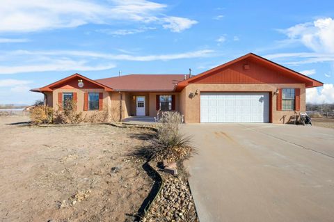 1 BLACKBERRY Lane Los Lunas NM 87031