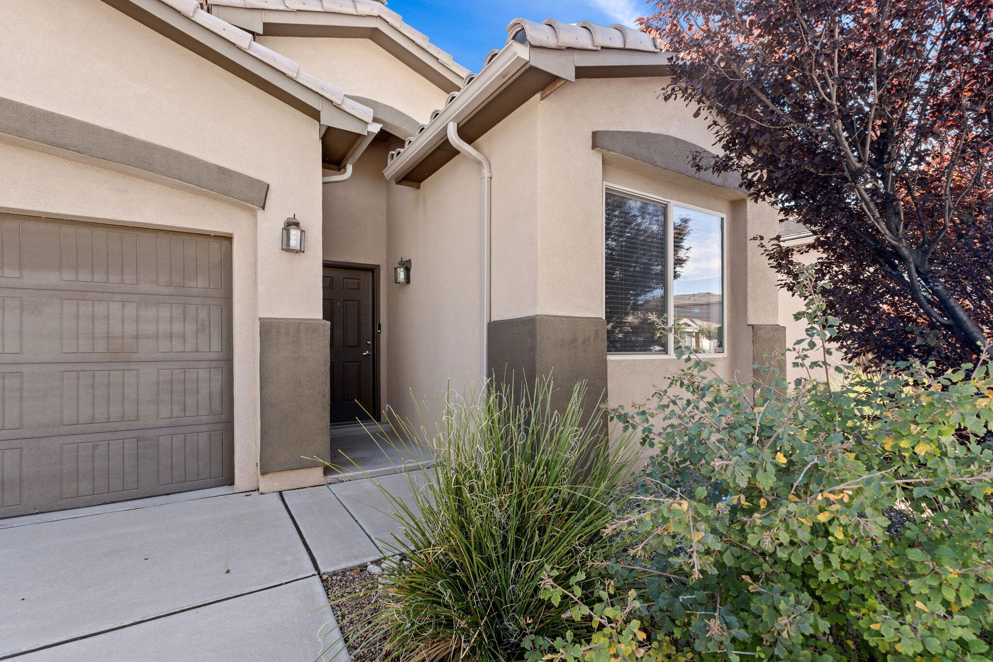 2004 PLEASANTON Drive SE