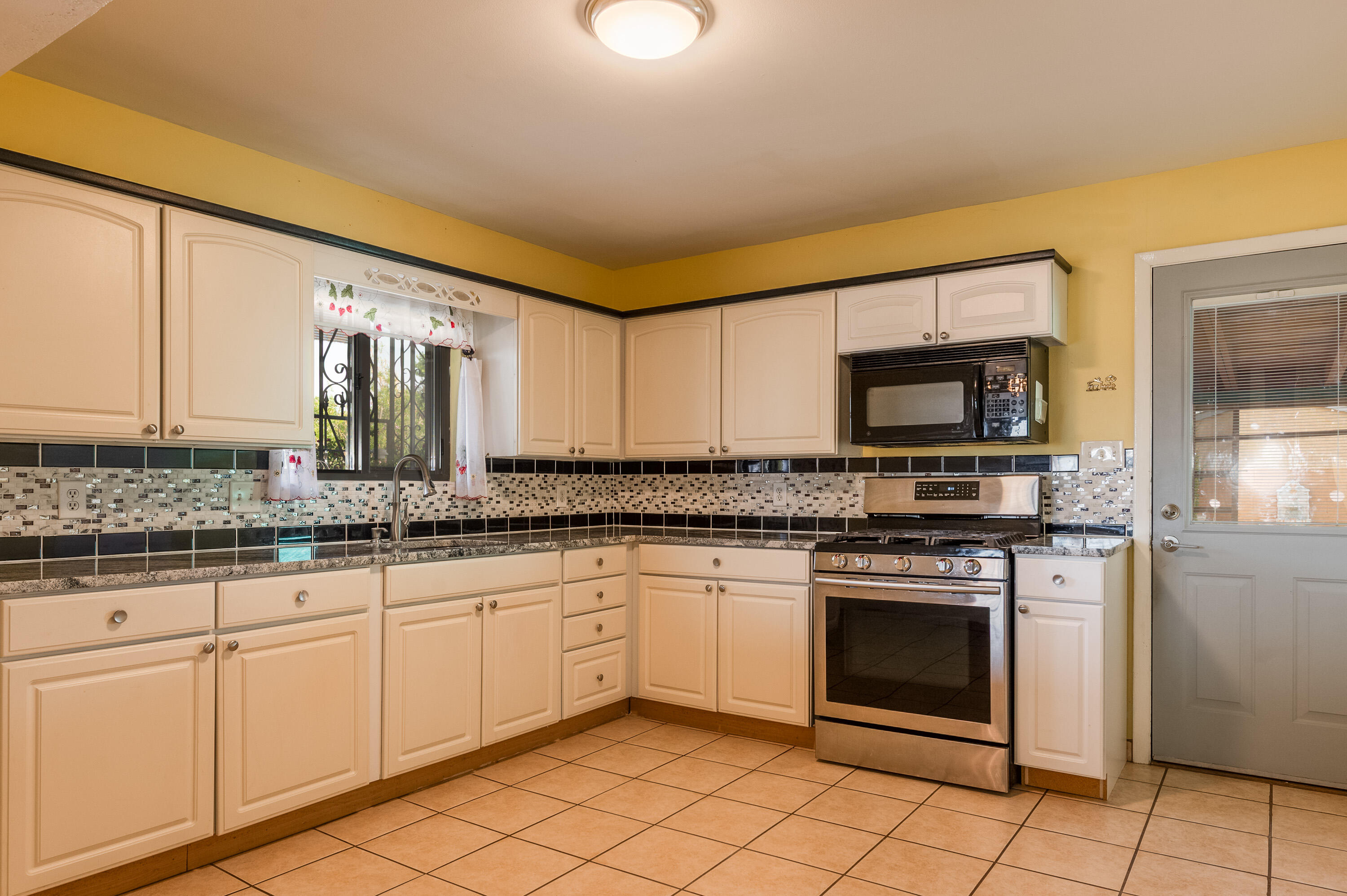 1306 San Venito Road, Albuquerque, New Mexico image 6