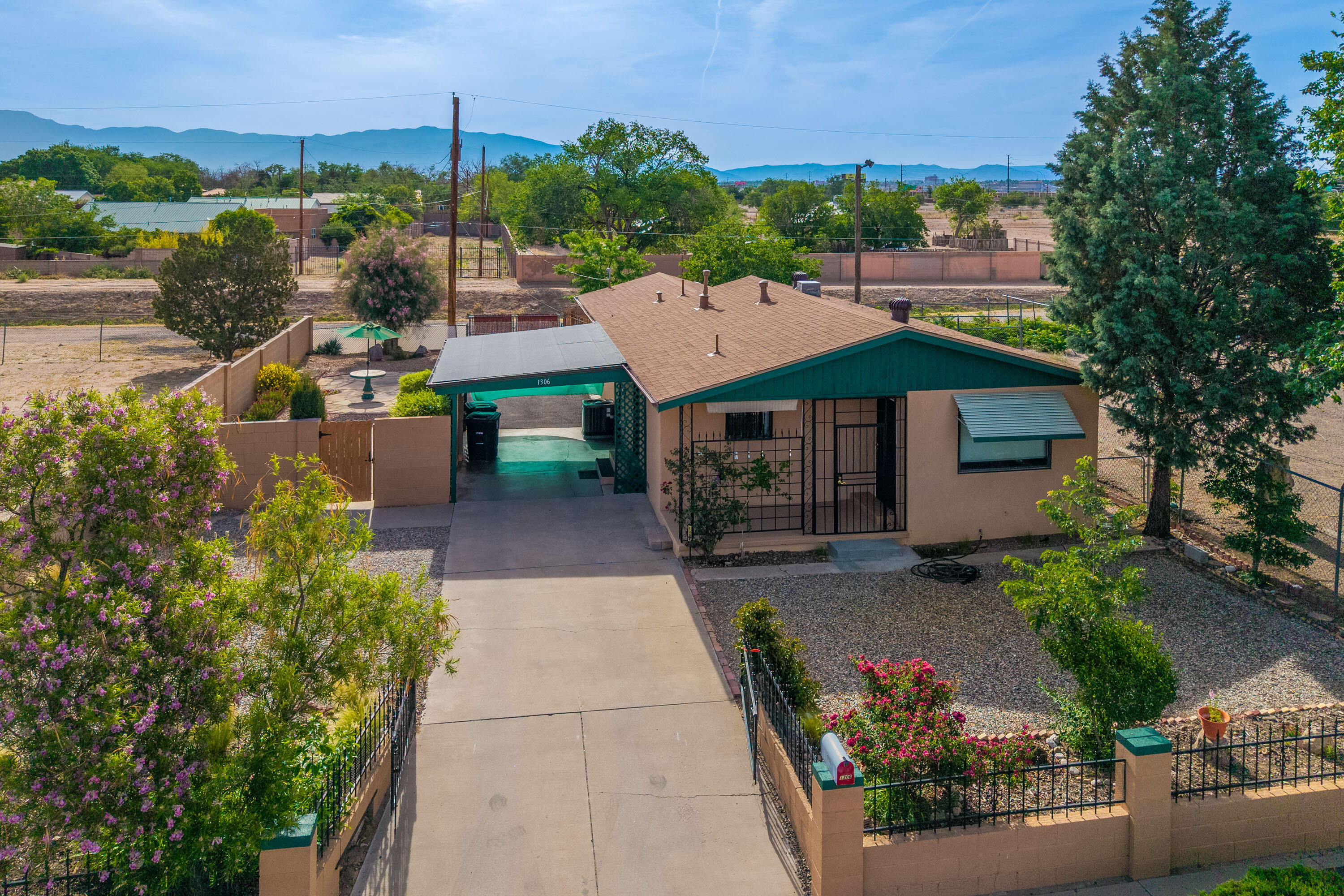1306 San Venito Road, Albuquerque, New Mexico image 24
