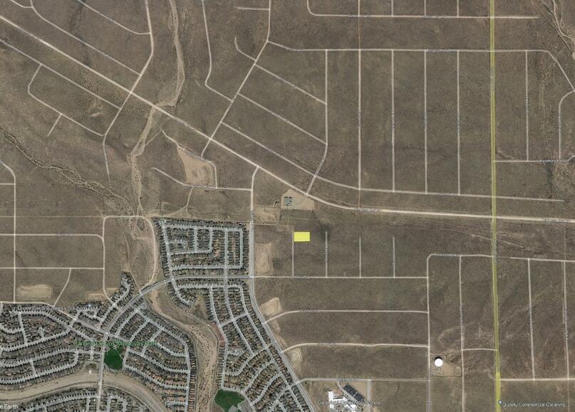 VALMONT (U21 B26 L8,9) Court NE