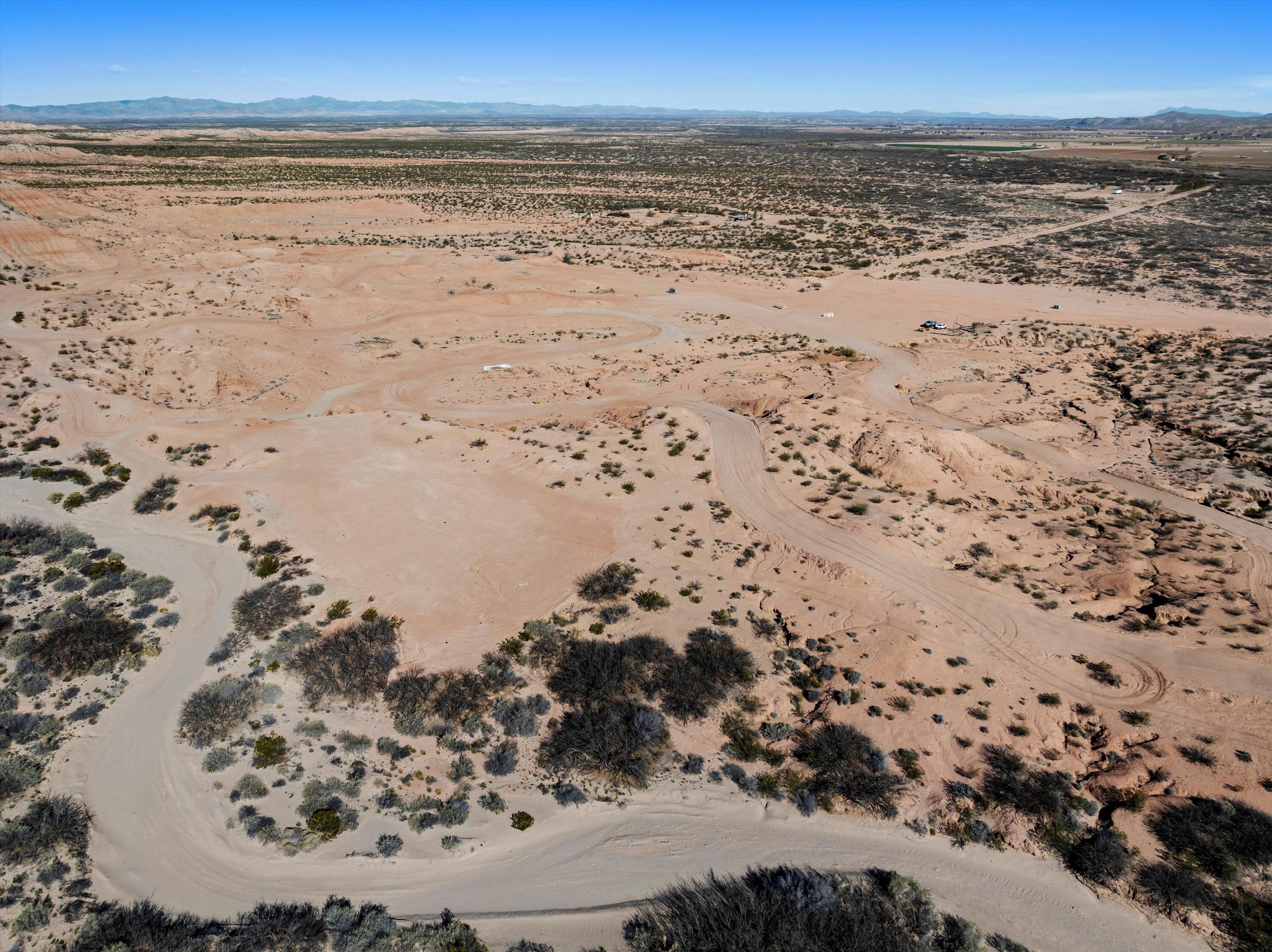 2100 Sunday Drive, Hatch, New Mexico image 14