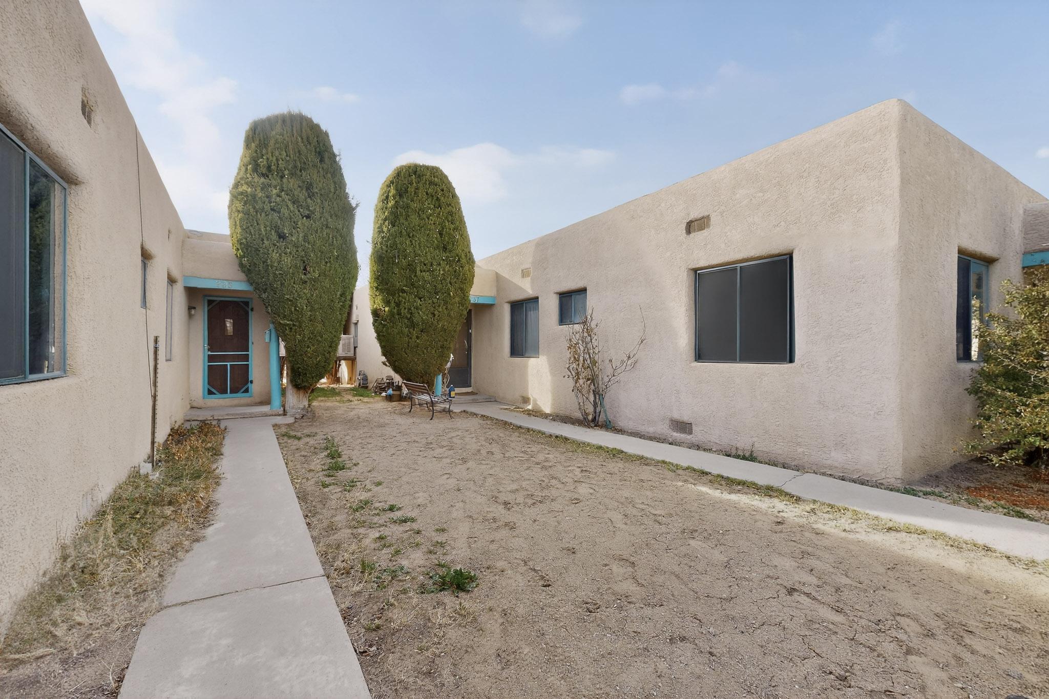 233 Solano Drive NE