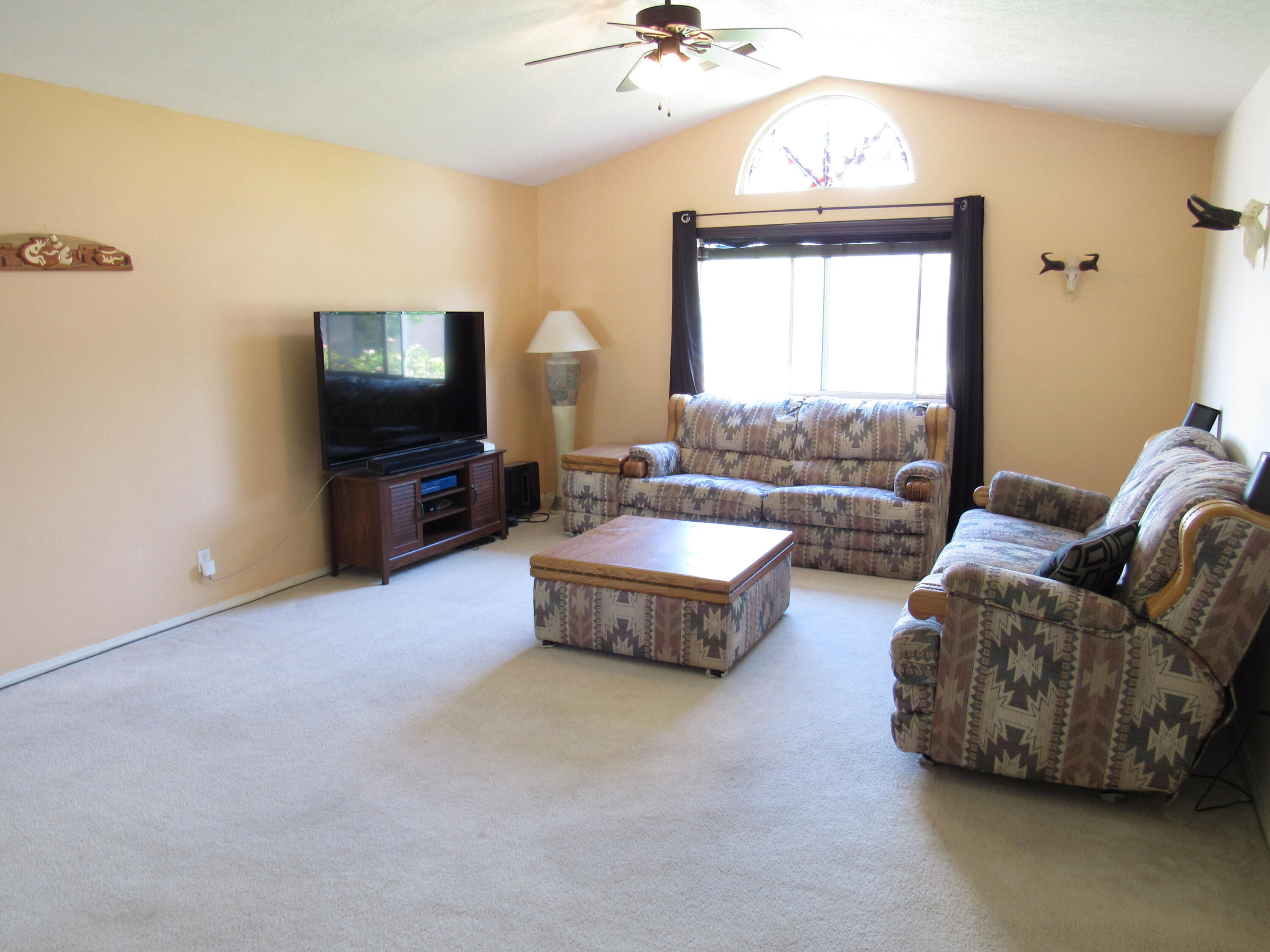 7017 Concord Hills Loop NE