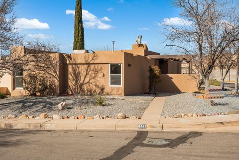 8417 Racheleigh Road NE Albuquerque NM 87109