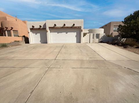 Photo of 6331 Pima Place NW, Albuquerque, NM 87120 (MLS # 1100840)