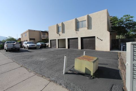 Photo of 8448 Spain Road NE #B, Albuquerque, NM 87111 (MLS # 1095154)