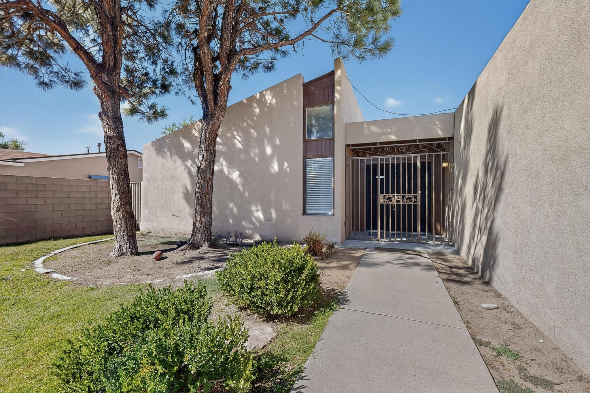 5129 CAMINO VISTA NW