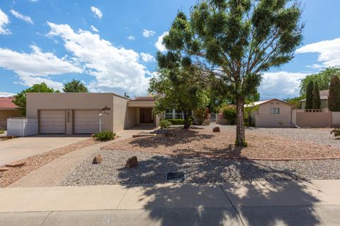 Homes For Sale - 3124 Ashkirk Loop<br/> Rio Rancho, NM 87124