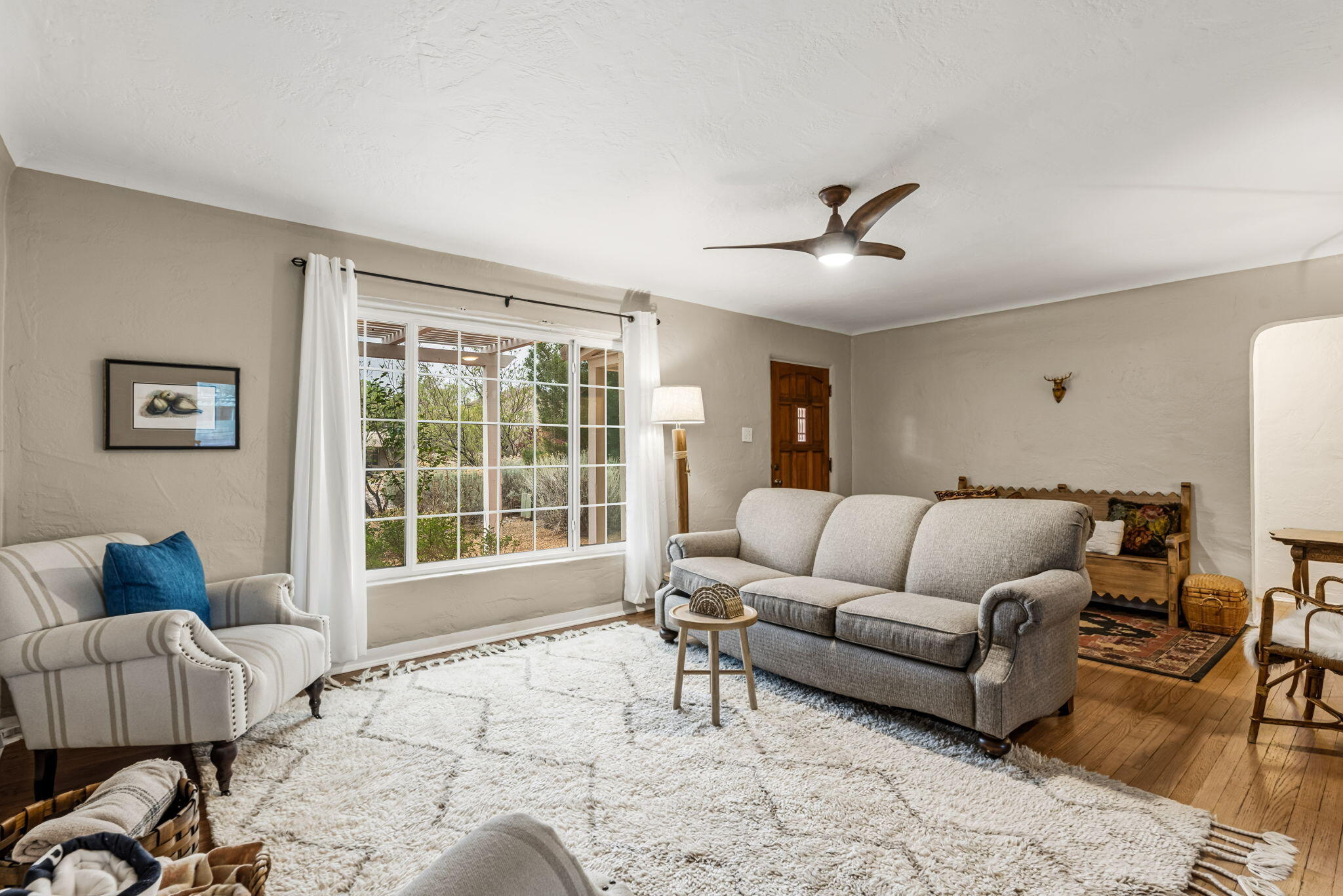 3812 Calle Del Monte NE