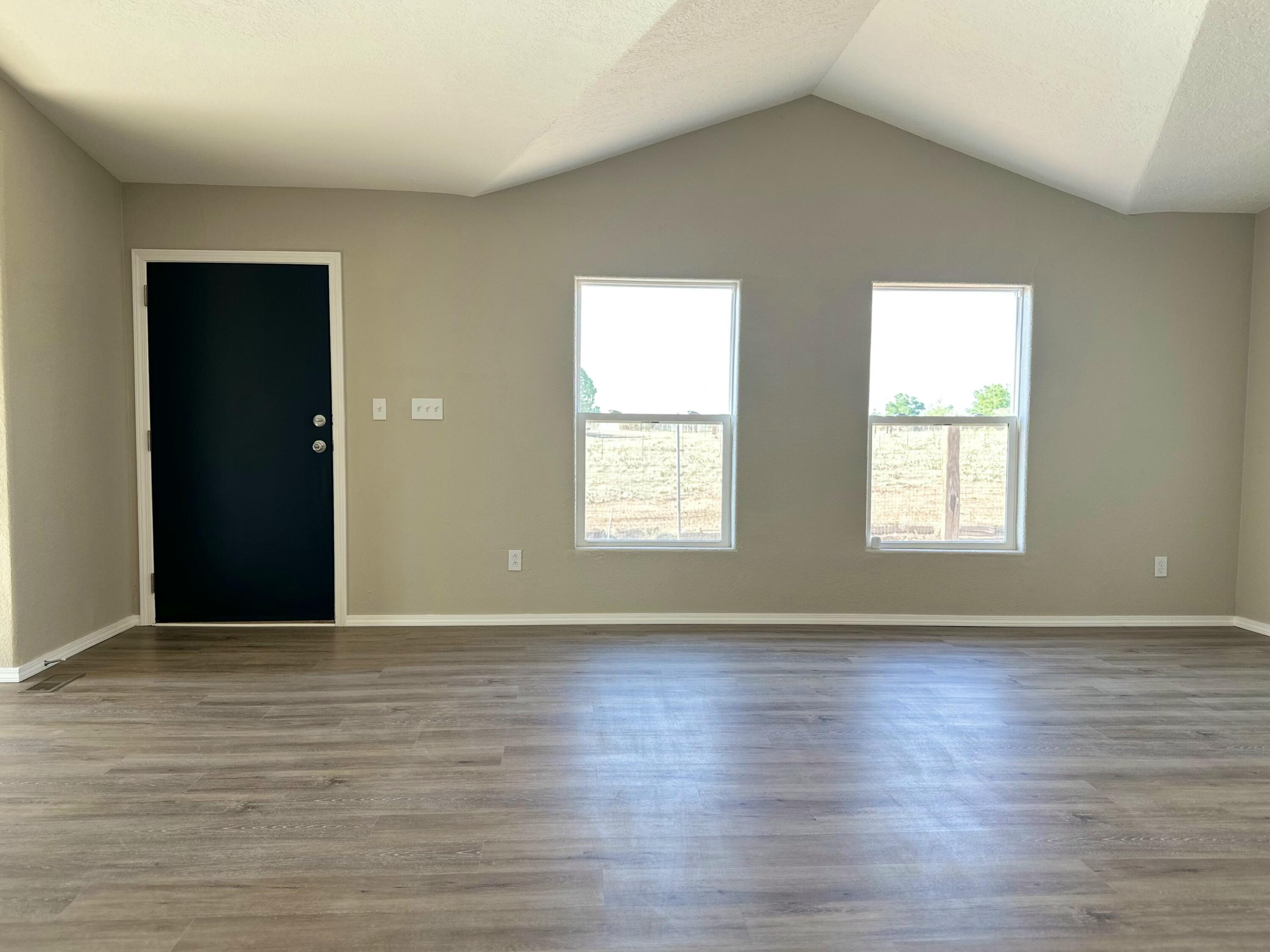 47 Mayo Loop, Los Lunas, New Mexico image 18