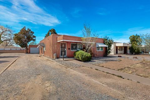 629 & 631 San Pedro Drive SE, Albuquerque, NM 87108 - #: 1080698