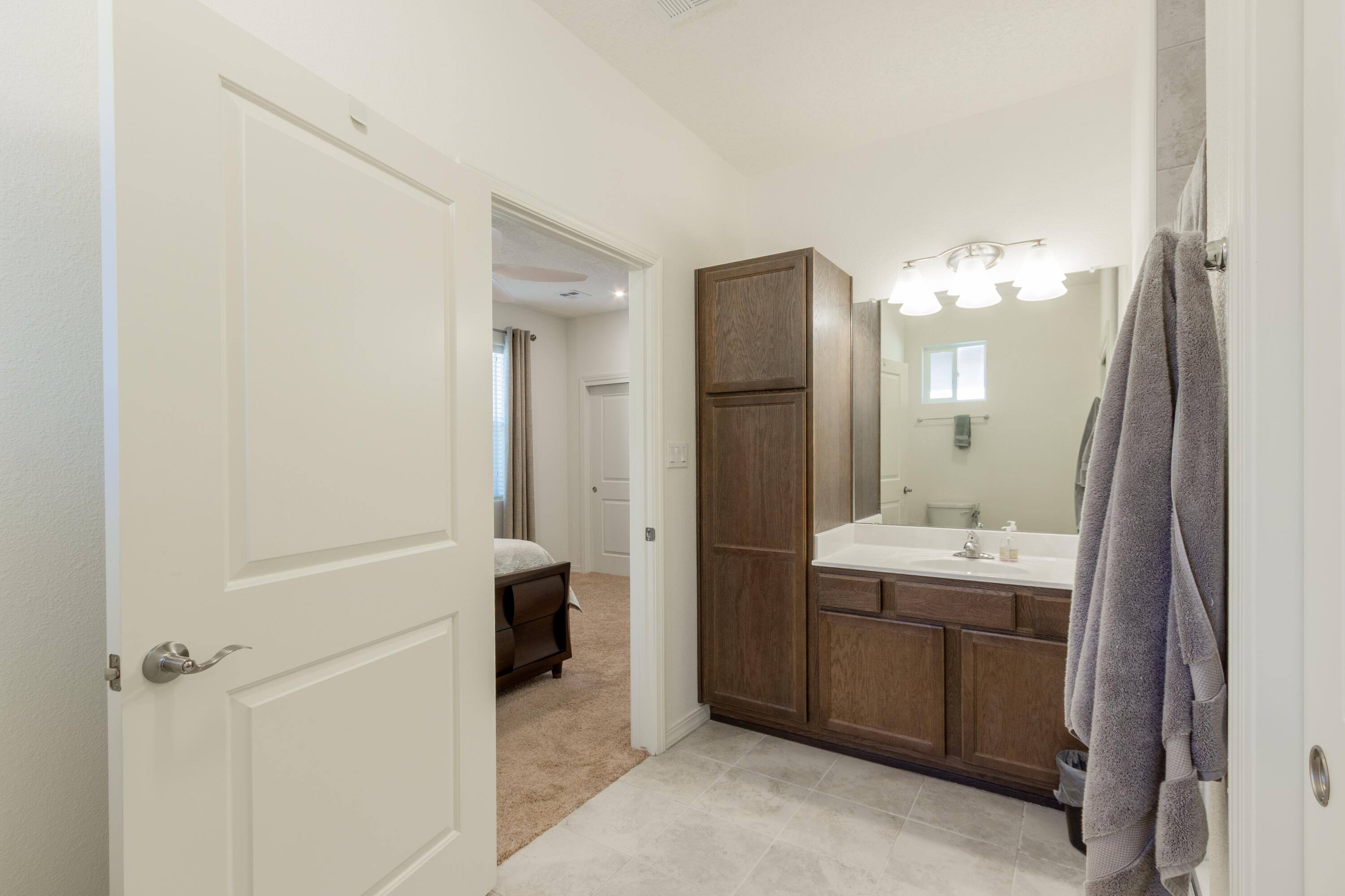 4080 Mora River Avenue, Los Lunas, New Mexico image 15