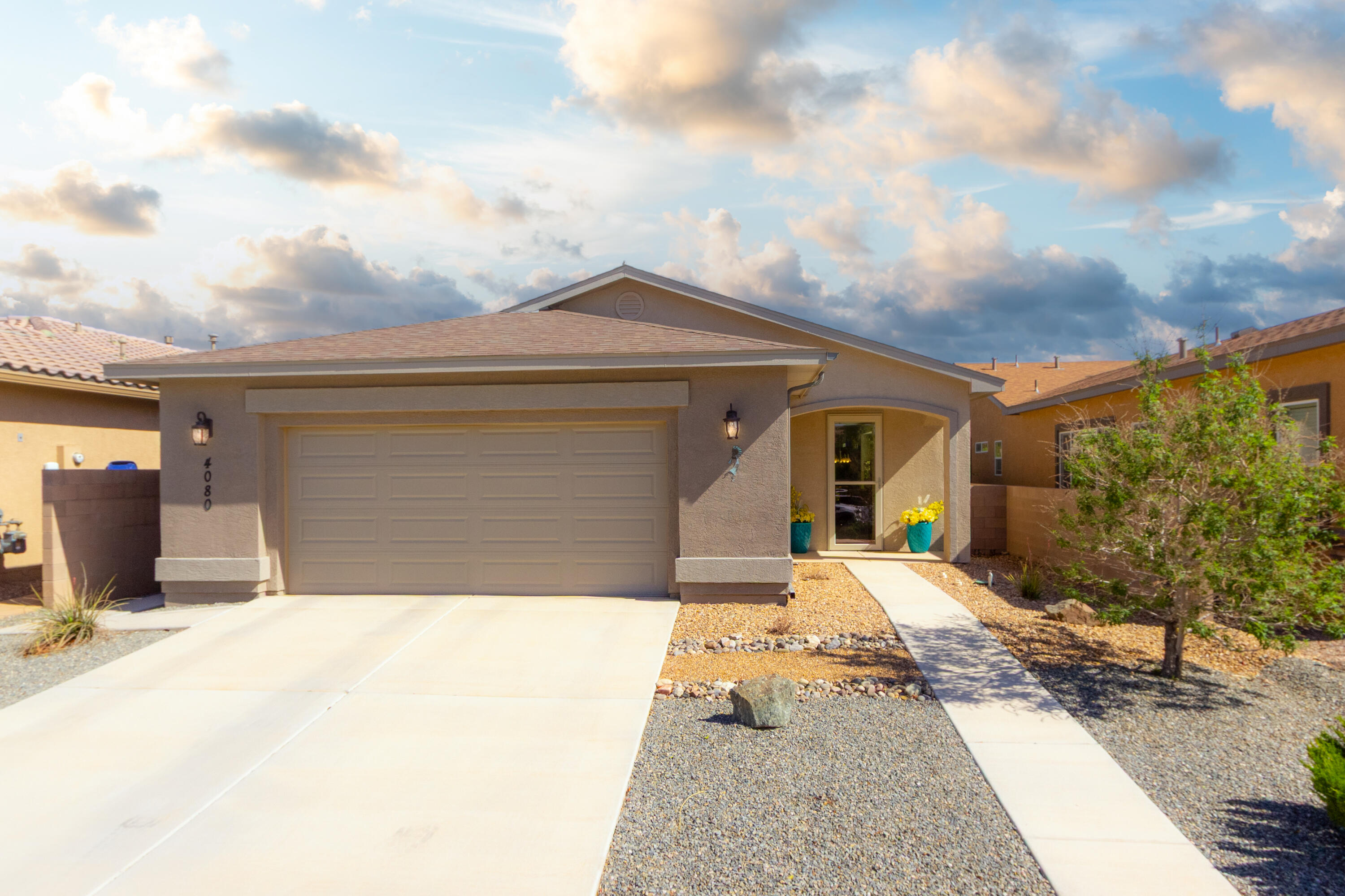 4080 Mora River Avenue, Los Lunas, New Mexico image 4