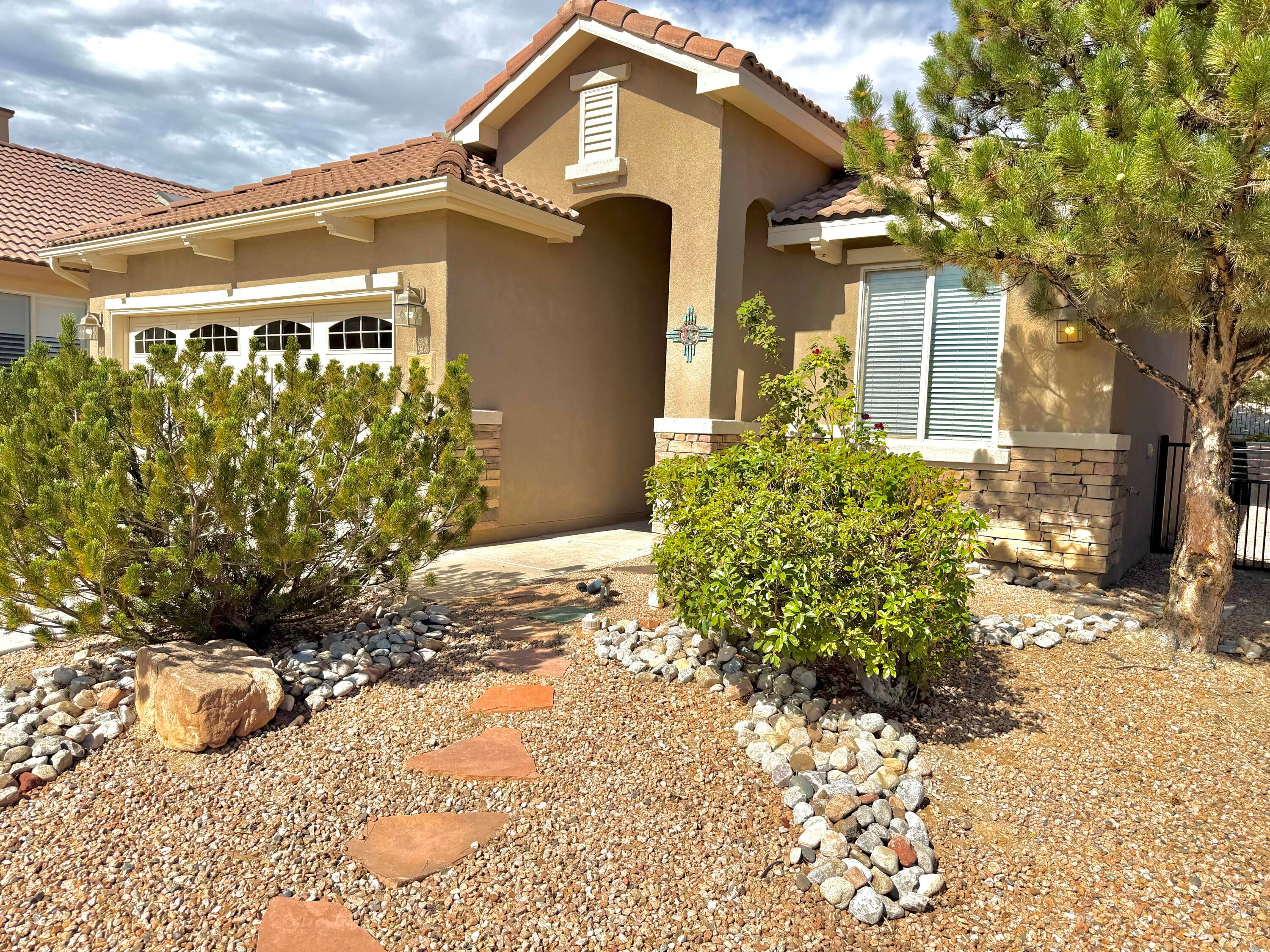 1007 Desert Willow Court