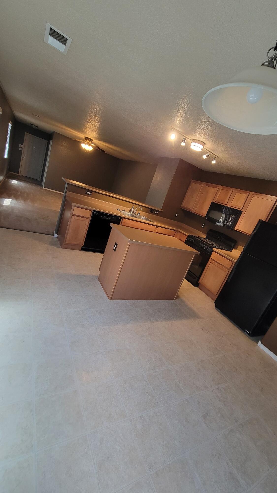 42 Vista Del Cerro Drive, Los Lunas, New Mexico image 4