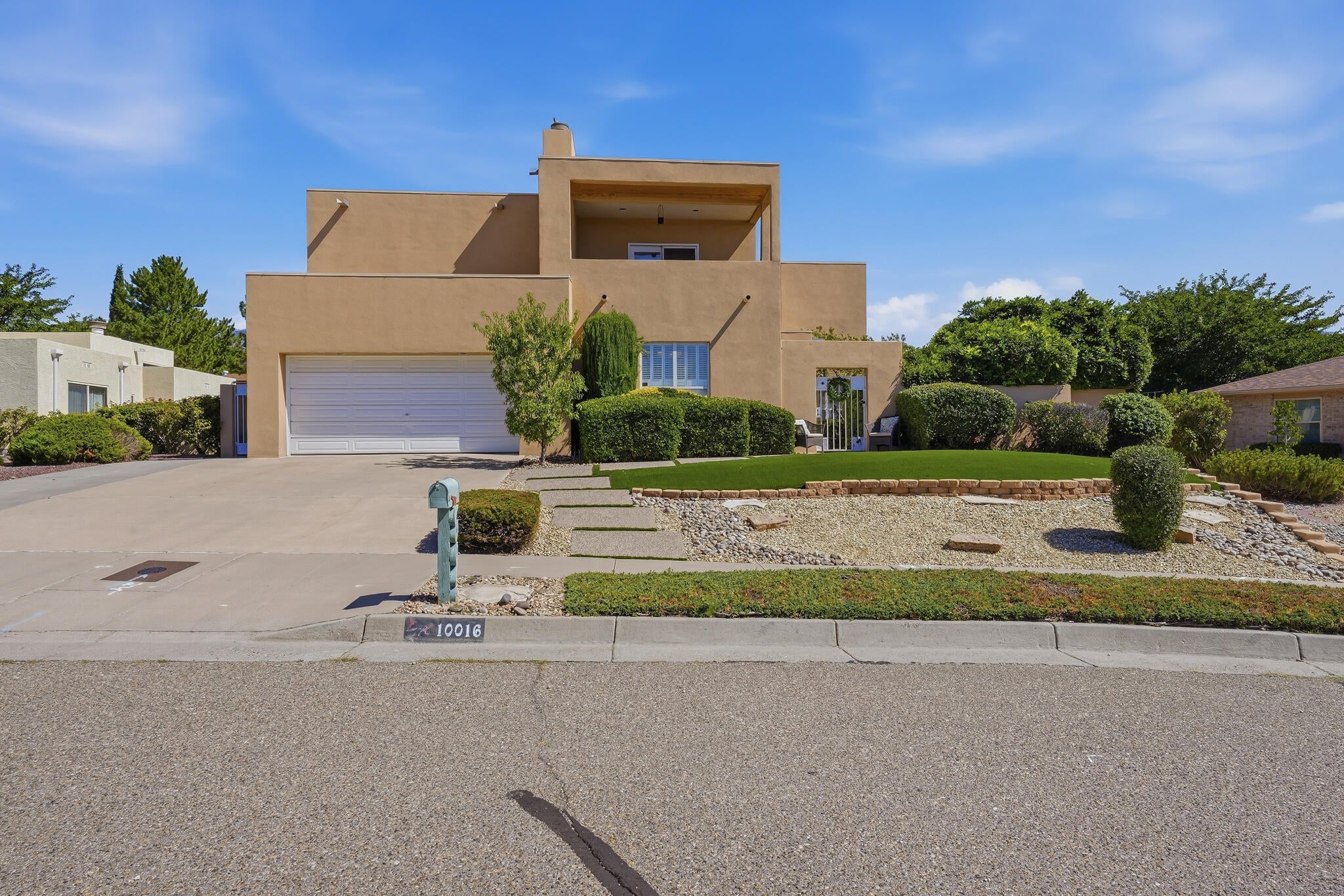 10016 Academy Knolls Drive NE