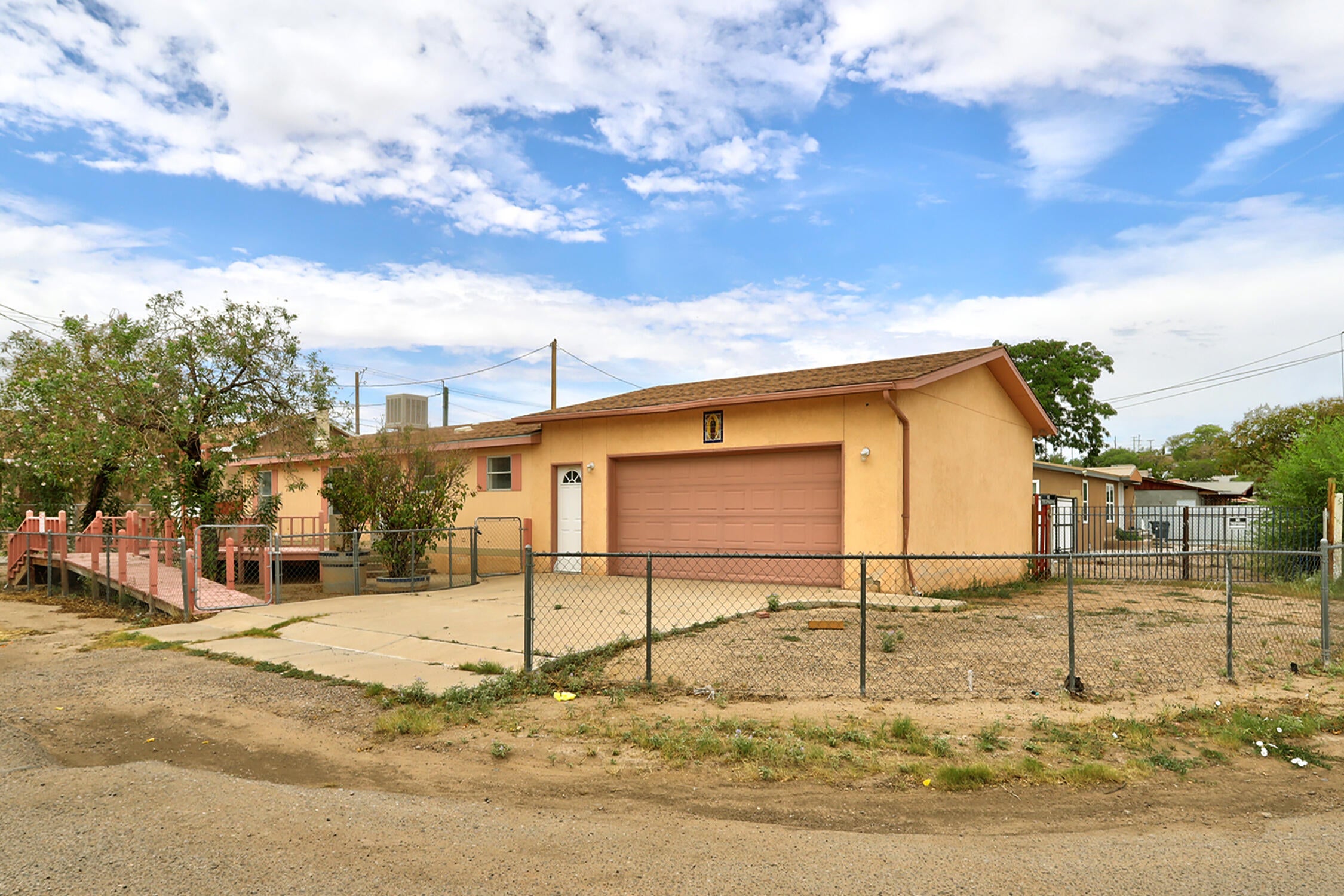2620 Lucero Road SW
