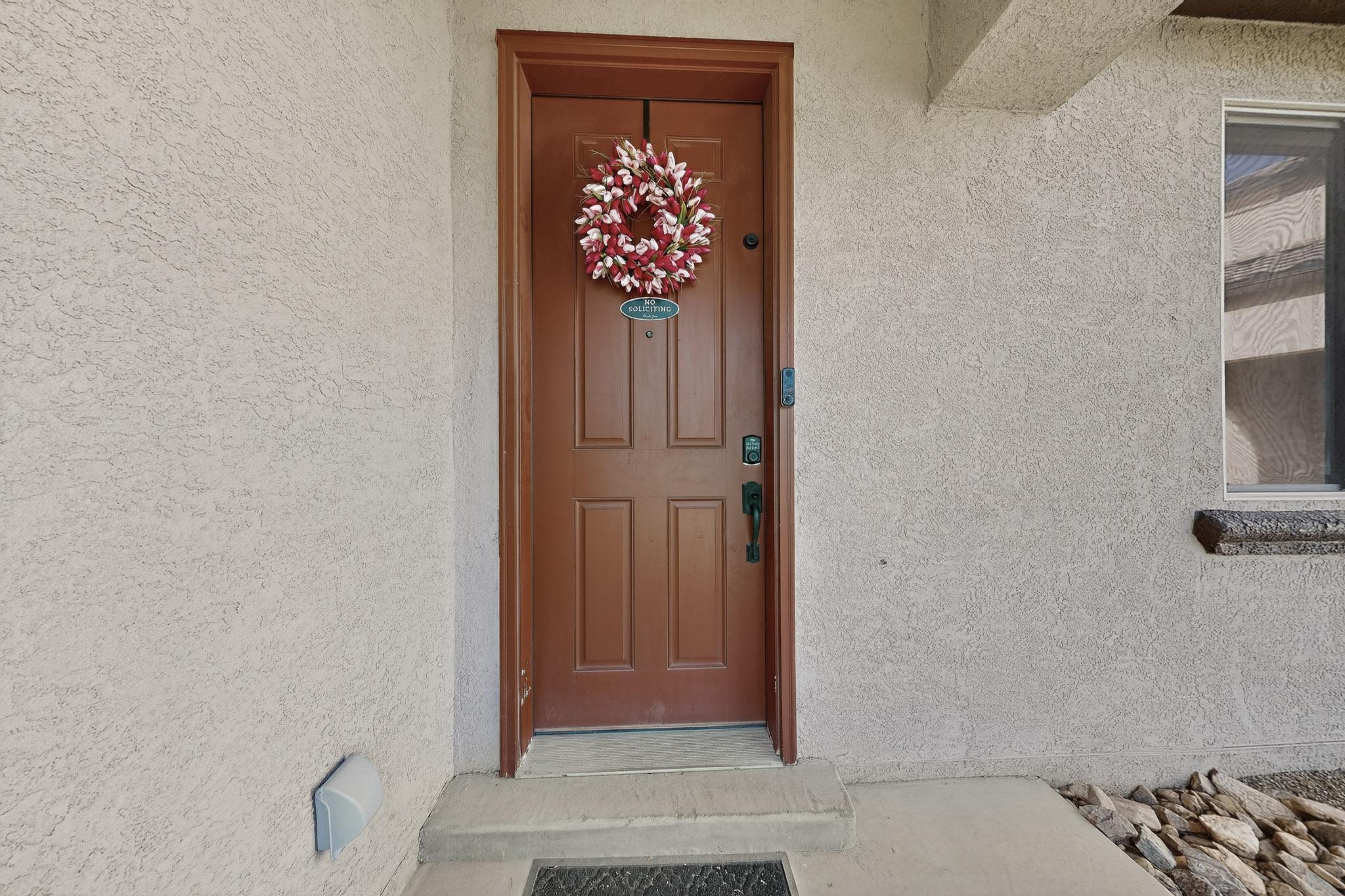 3517 Llano Vista Loop NE