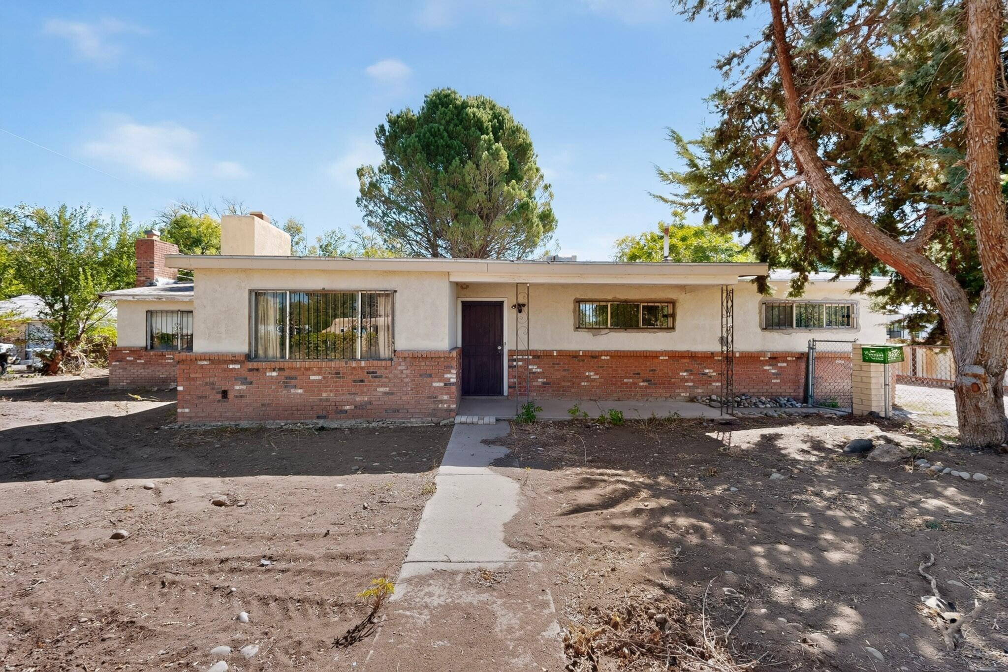 2118 Castanada Street SW