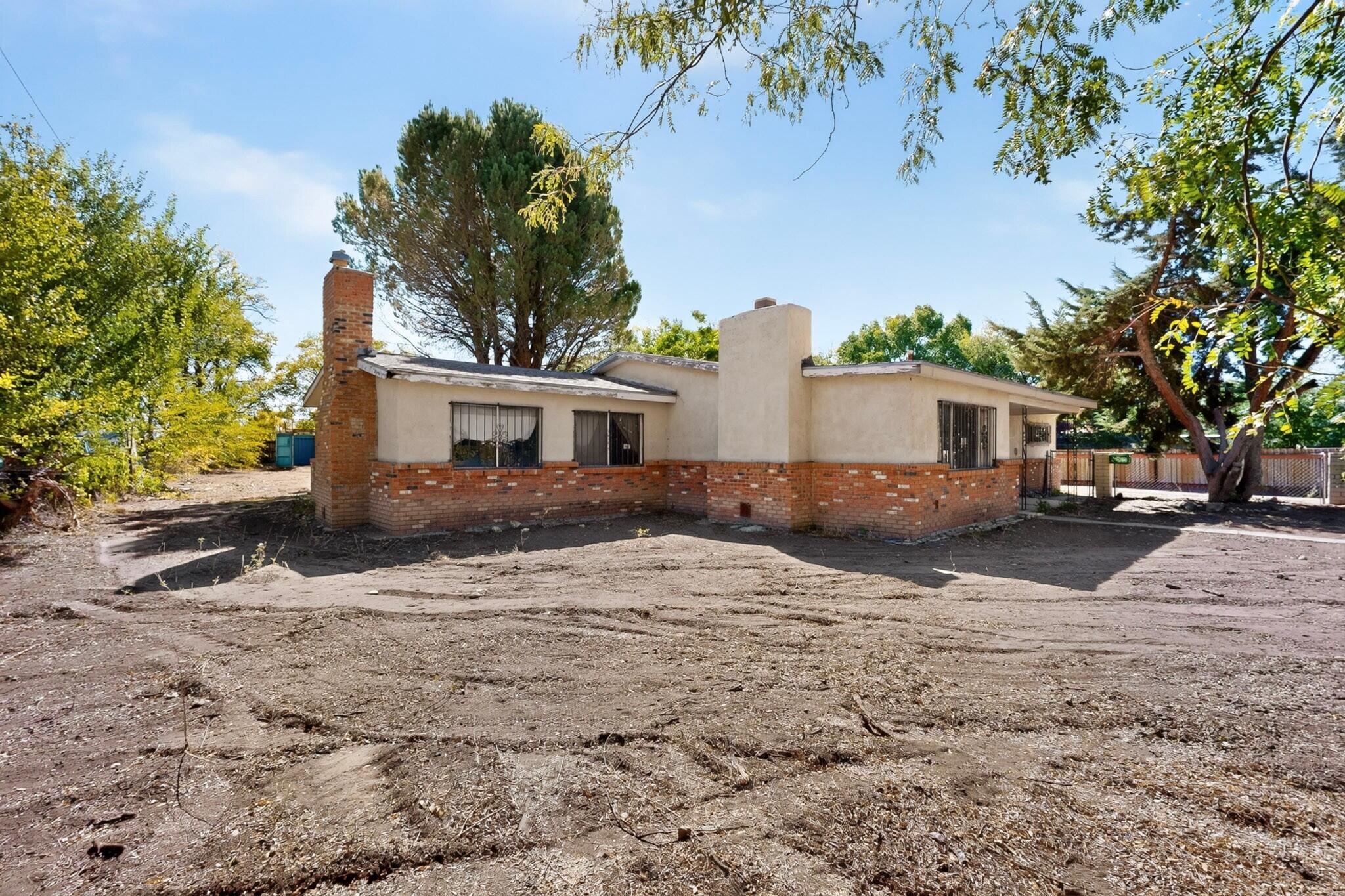 2118 Castanada Street SW