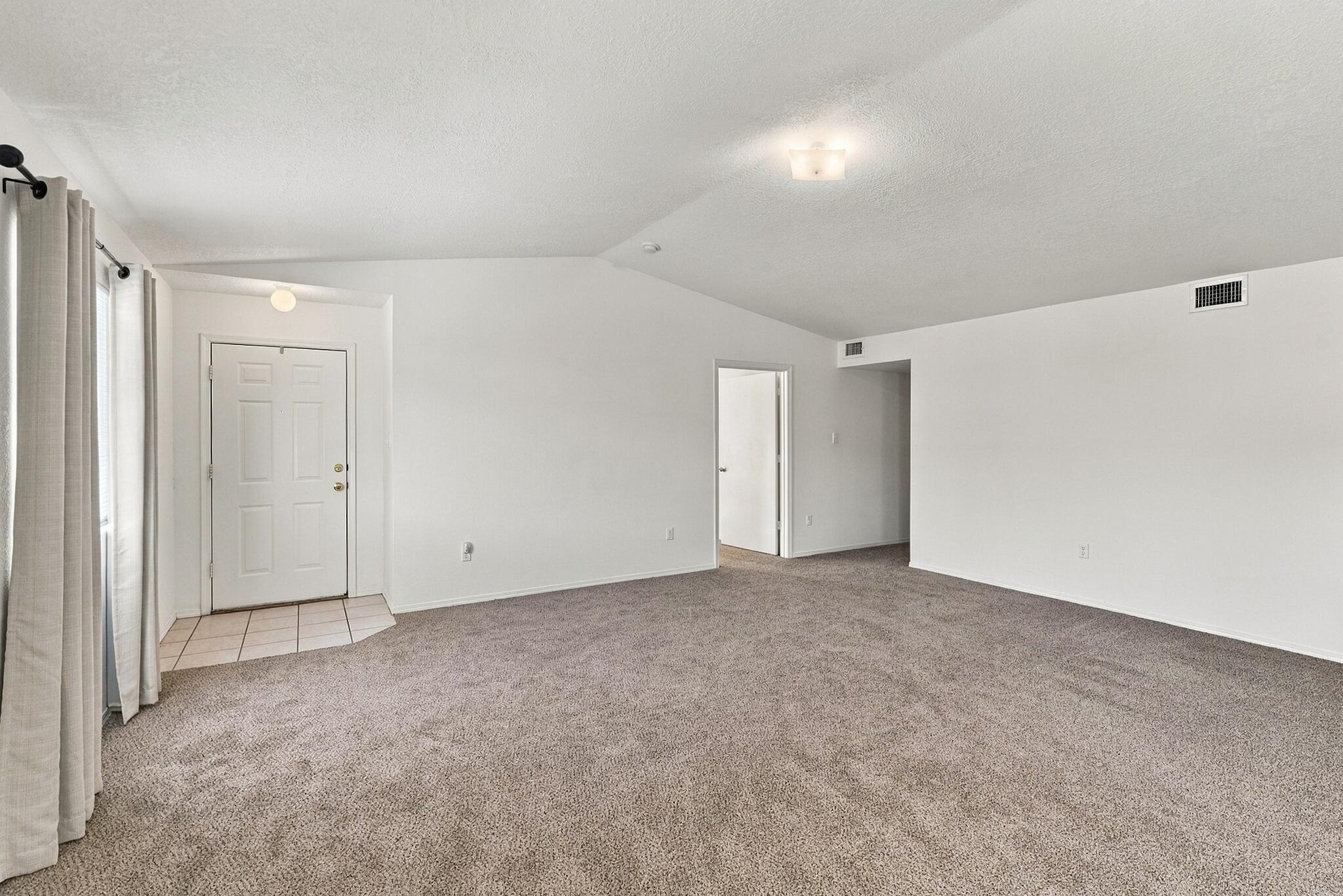 11047 Vistazo Place SE