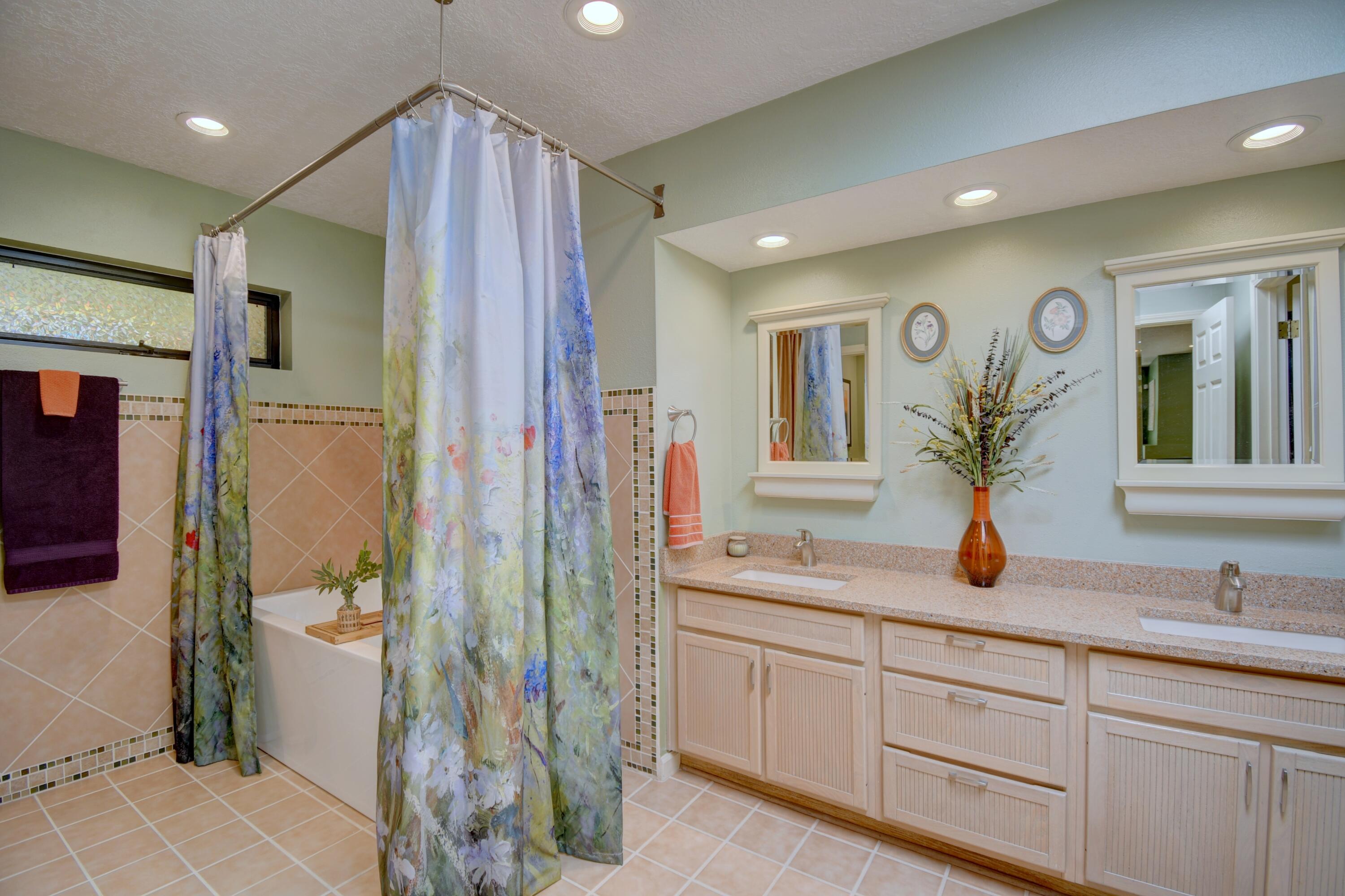 12324 Tamarac Trail, Albuquerque, New Mexico image 18