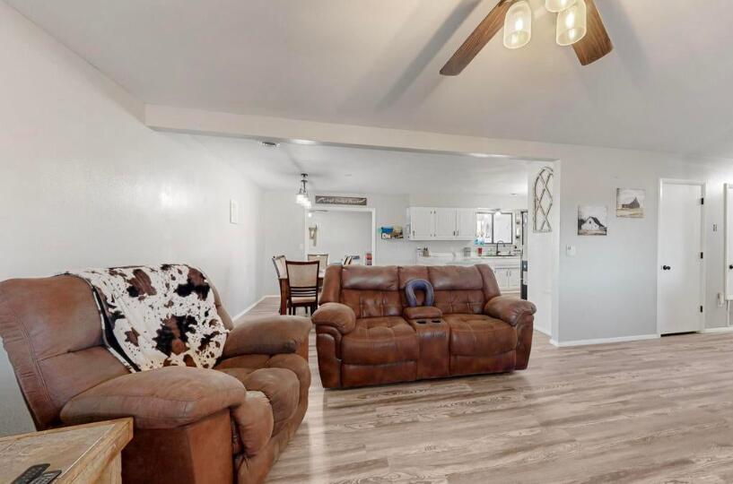 69 Round Top Rd, Mountainair, New Mexico image 6