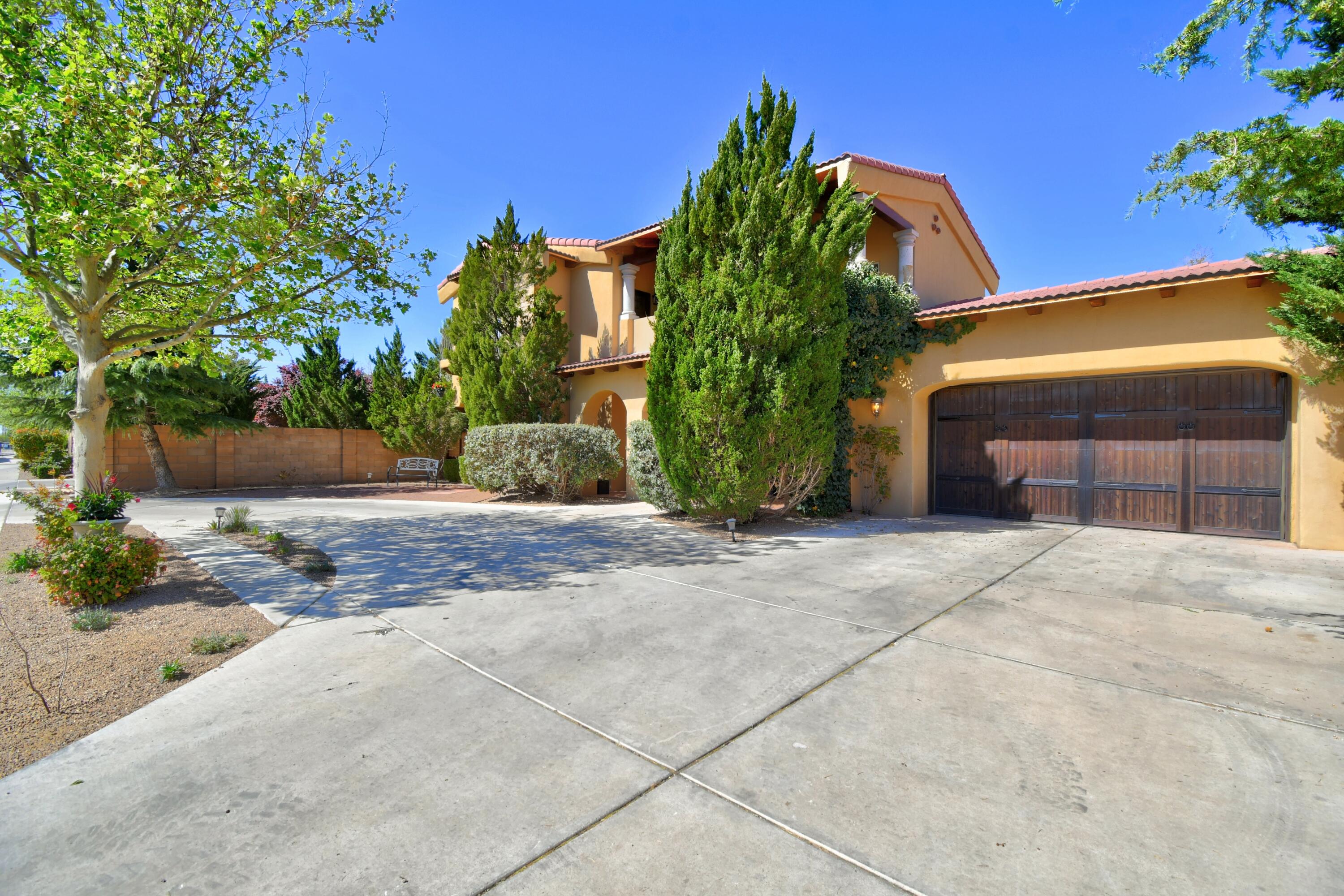 3731 Alamogordo Drive, Albuquerque, New Mexico image 2