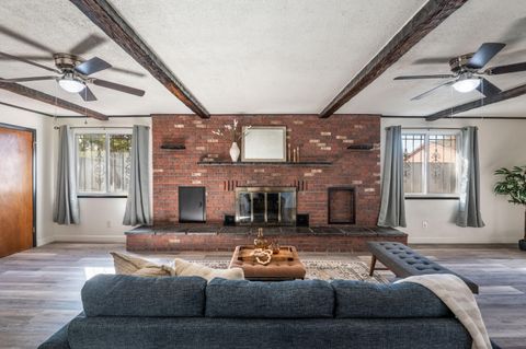 Photo of 7902 Morrow Avenue NE, Albuquerque, NM 87110 (MLS # 1094105)