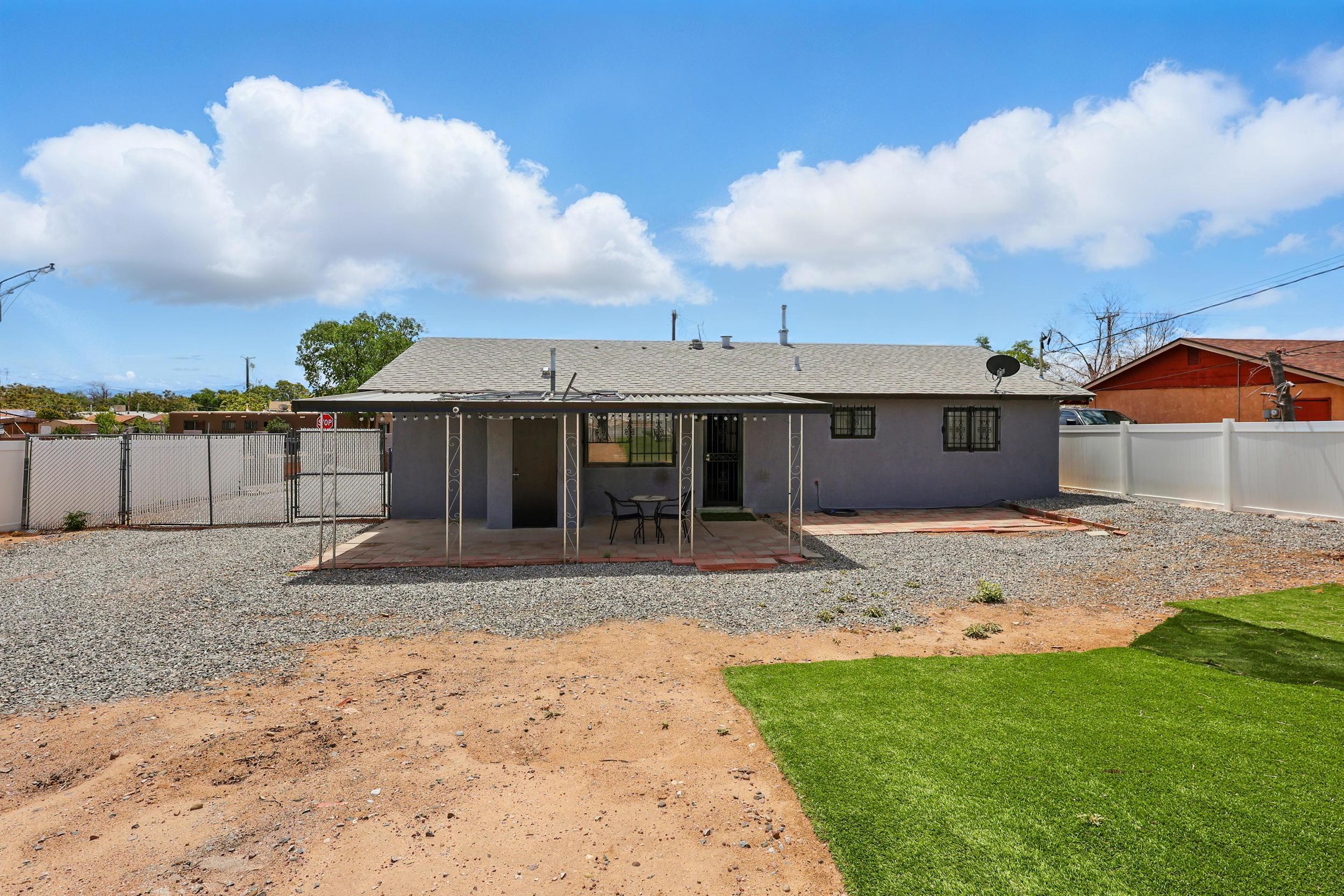 5901 Churchill Road, Albuquerque, New Mexico image 19