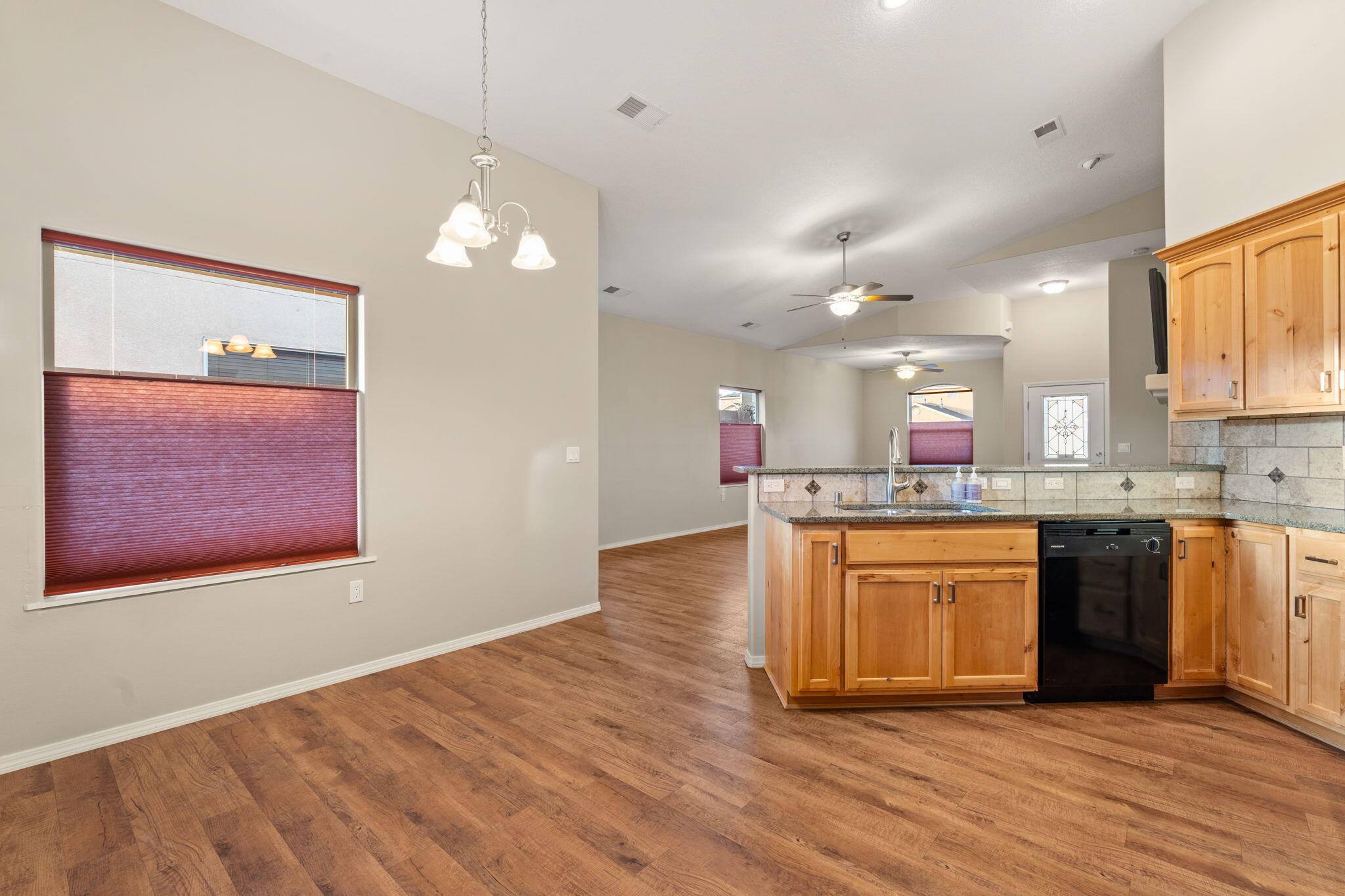 623 Firewheel Loop, Los Lunas, New Mexico image 16