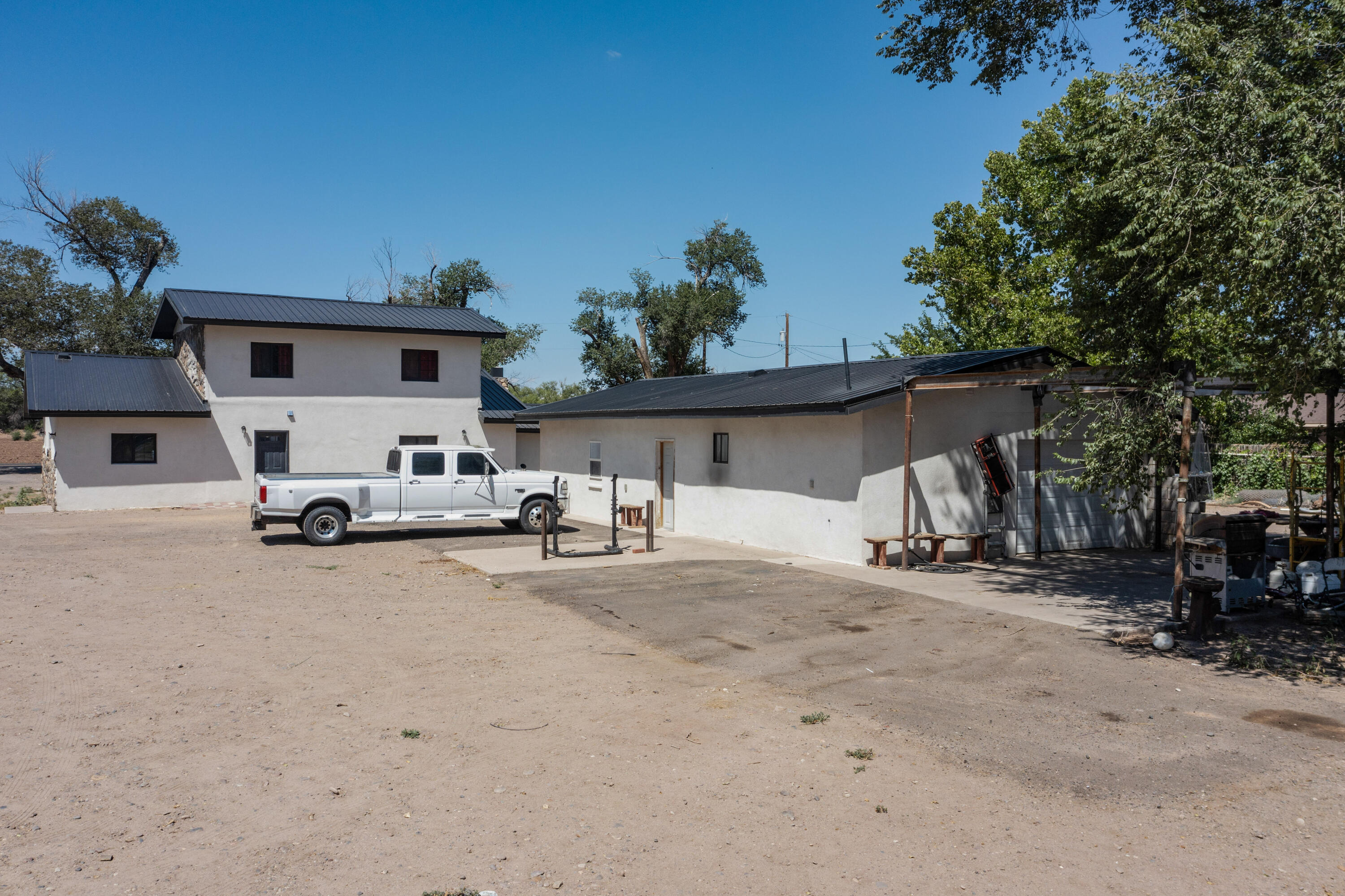 11 El Cerro Road