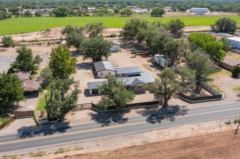 11 El Cerro Road Los Lunas NM 87031