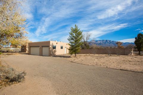 Photo of 100 Camino Rayo Del Sol, Corrales, NM 87048 (MLS # 1095730)