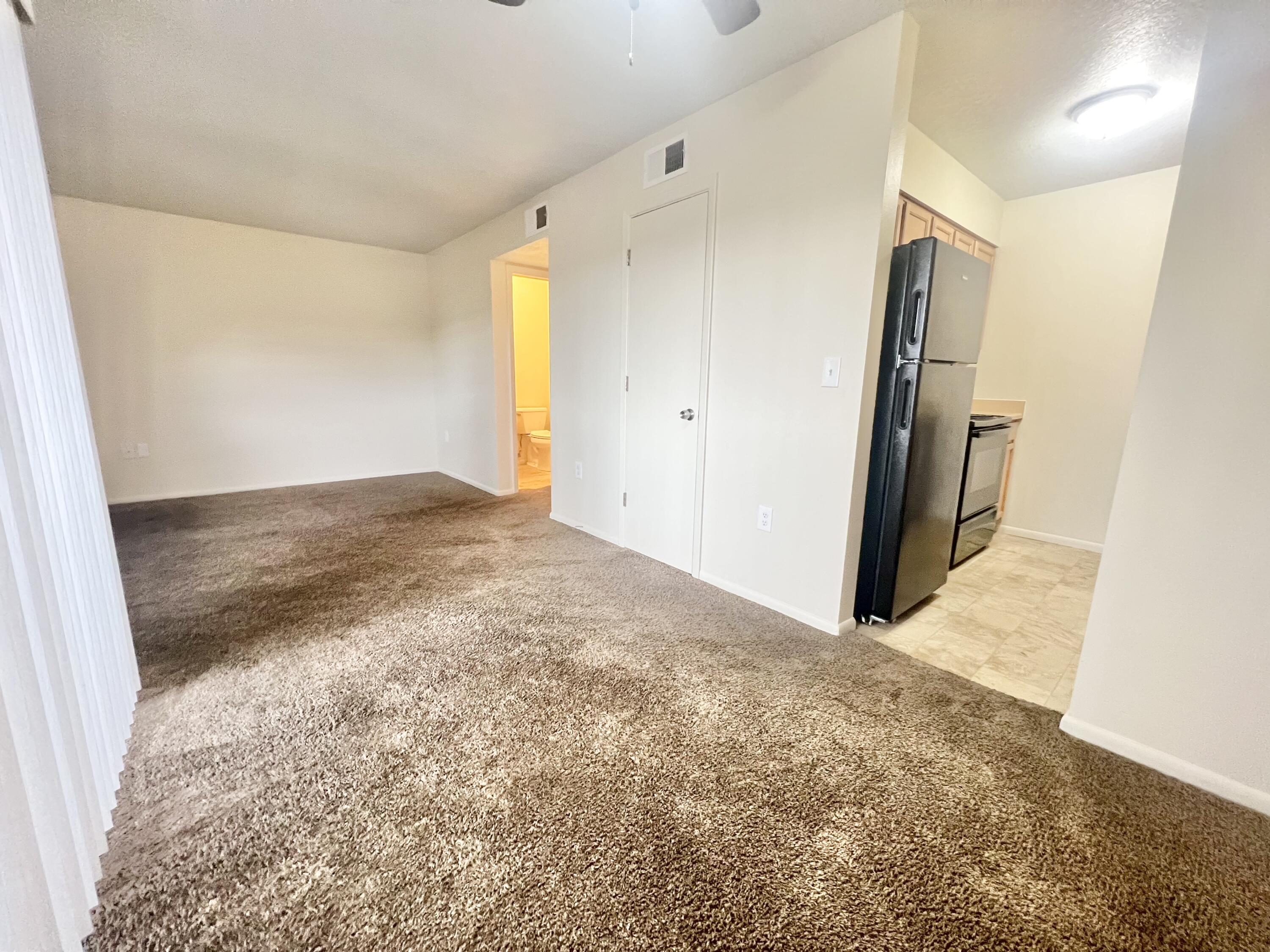 4601 Carlisle Boulevard NE APT C8