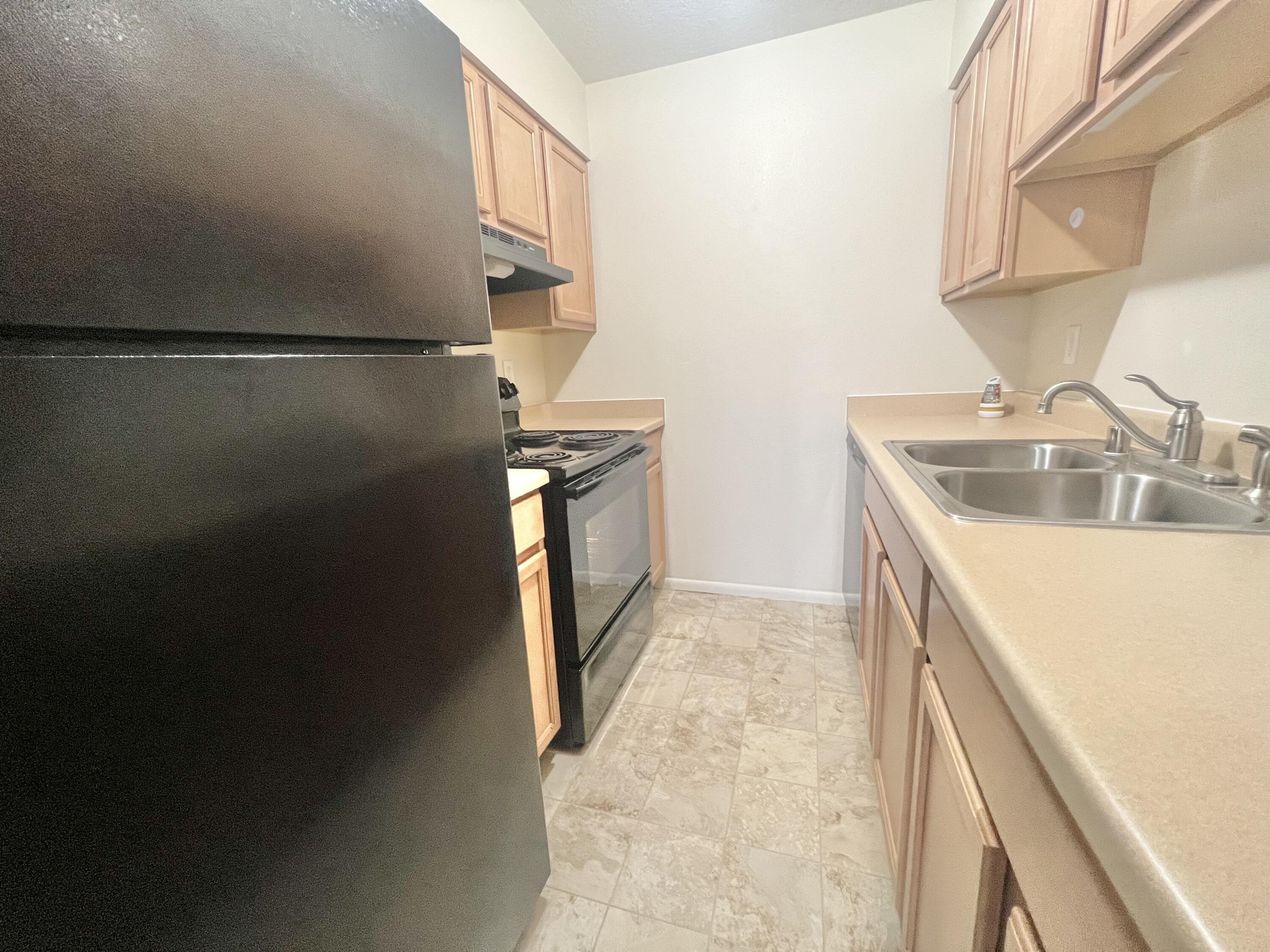 4601 Carlisle Boulevard NE APT C8