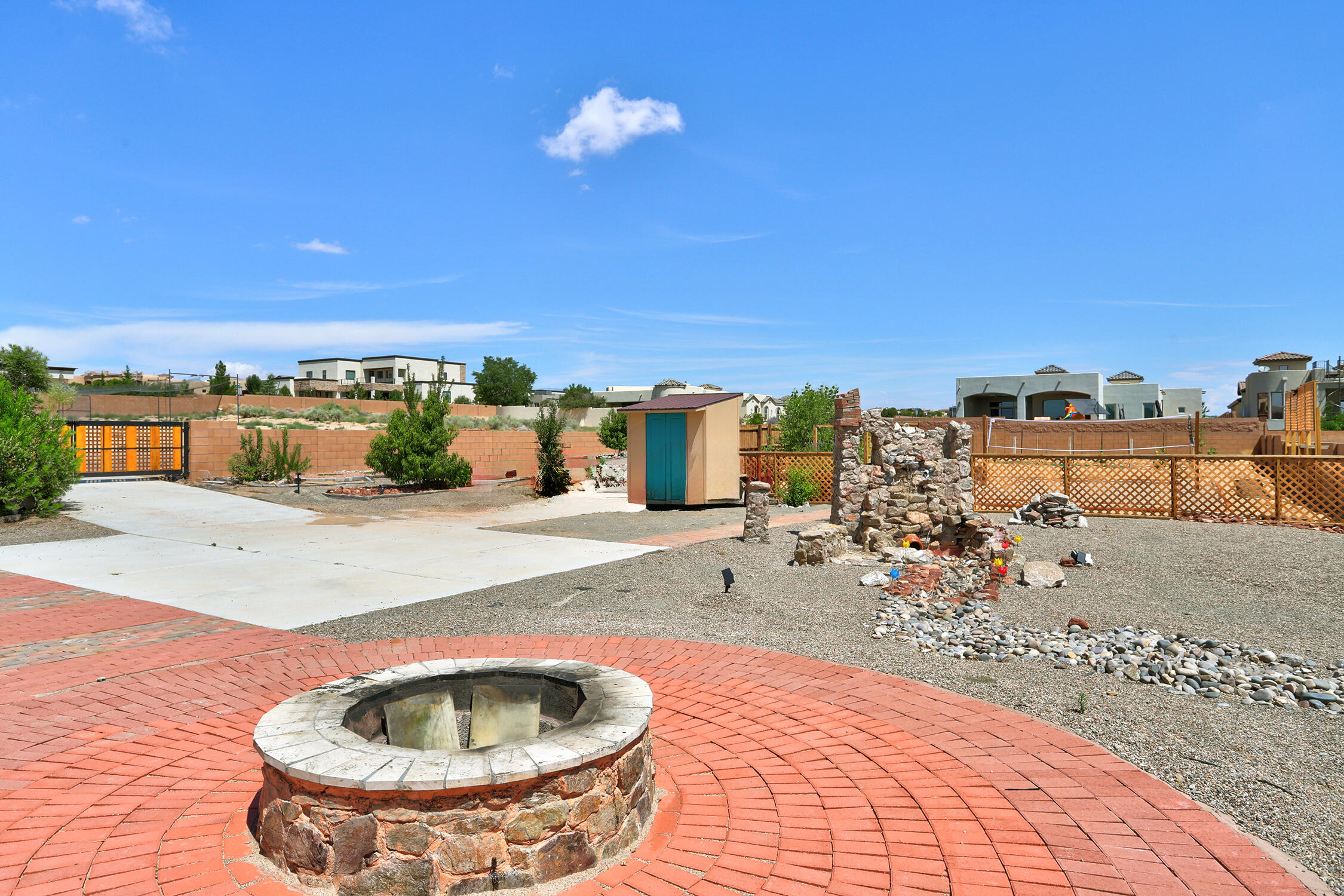Rio Rancho, New Mexico 87124, United States, 6 Bedrooms Bedrooms, ,4 BathroomsBathrooms,Residential,Active,180740