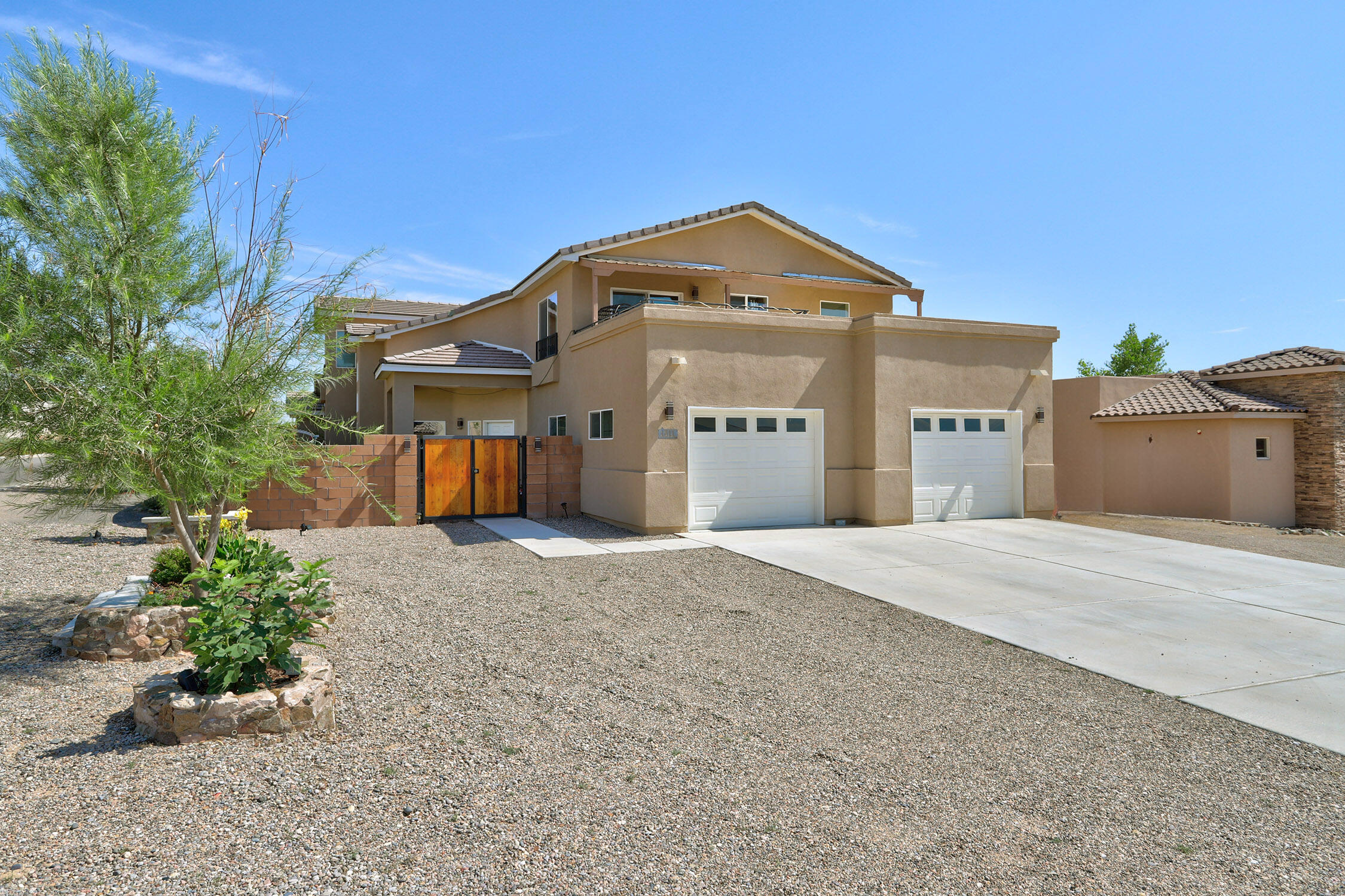 Rio Rancho, New Mexico 87124, United States, 6 Bedrooms Bedrooms, ,4 BathroomsBathrooms,Residential,Active,180740