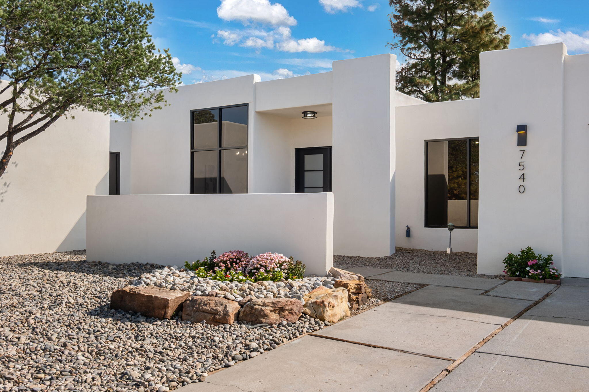 7540 Bear Canyon Road NE