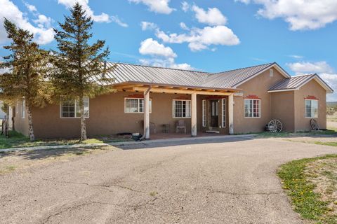 Photo of 4 BANDOLERO Road, Edgewood, NM 87015 (MLS # 1090507)