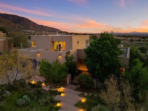 Photo of 13412 Osage Orange Road NE, Albuquerque, NM 87111 (MLS # 1101934)