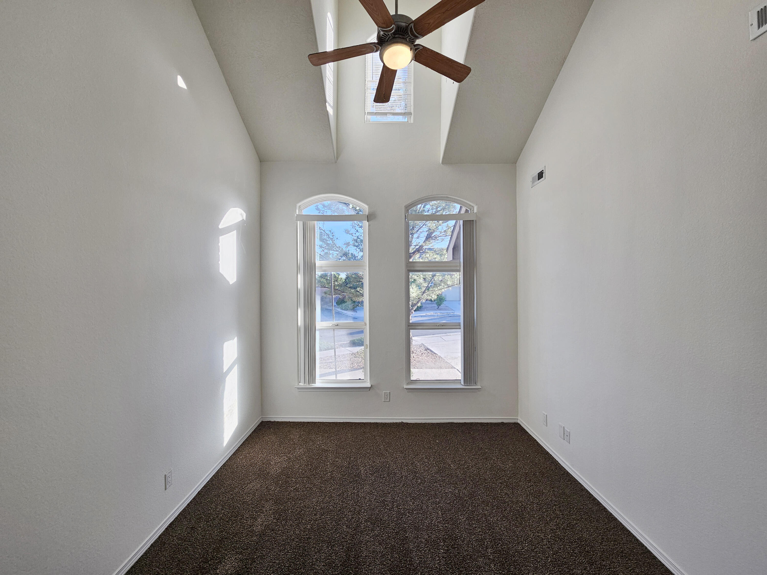 1938 Avenida Comunidad, Rio Rancho, New Mexico image 12
