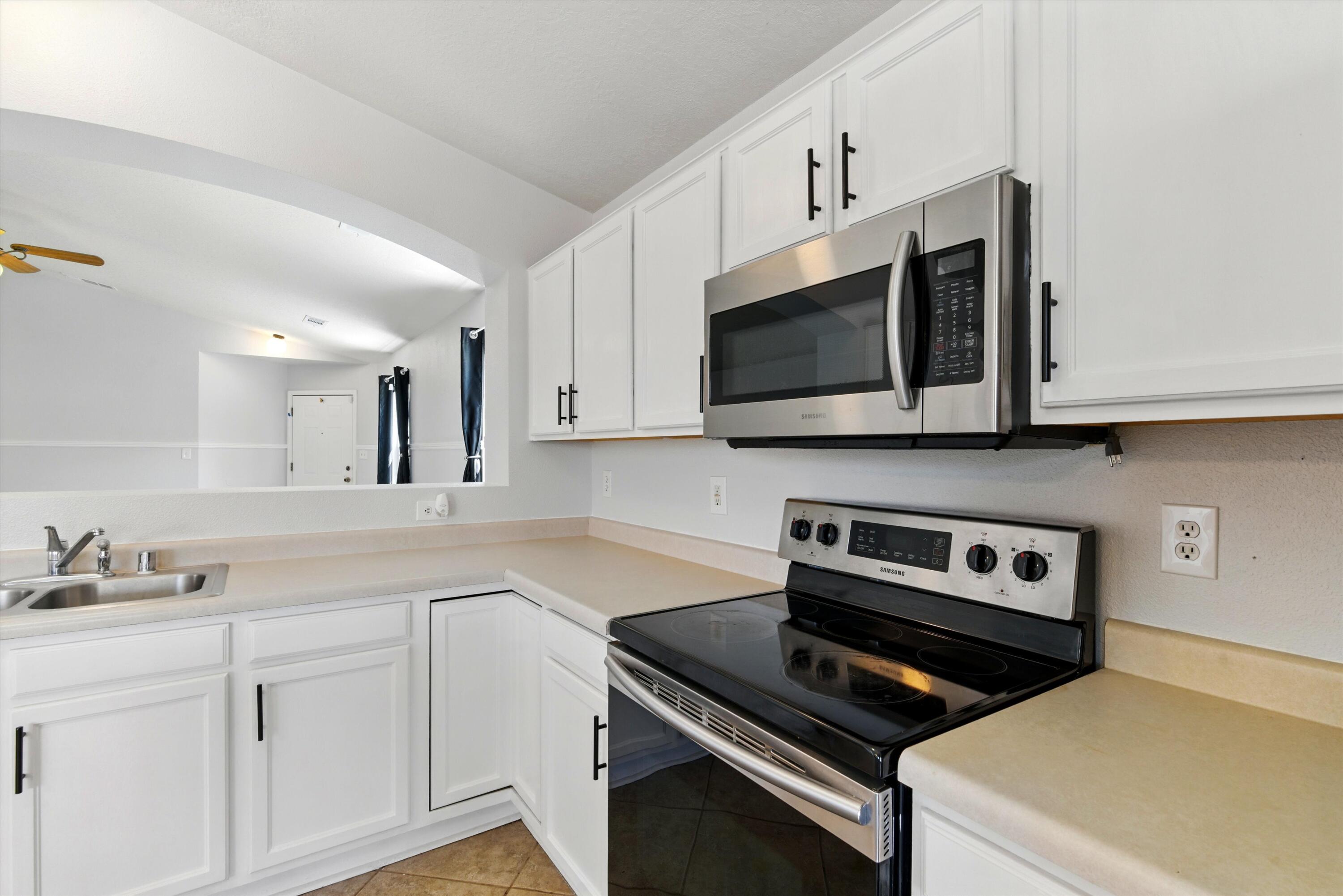 933 Benjamin Drive, Rio Rancho, New Mexico image 13