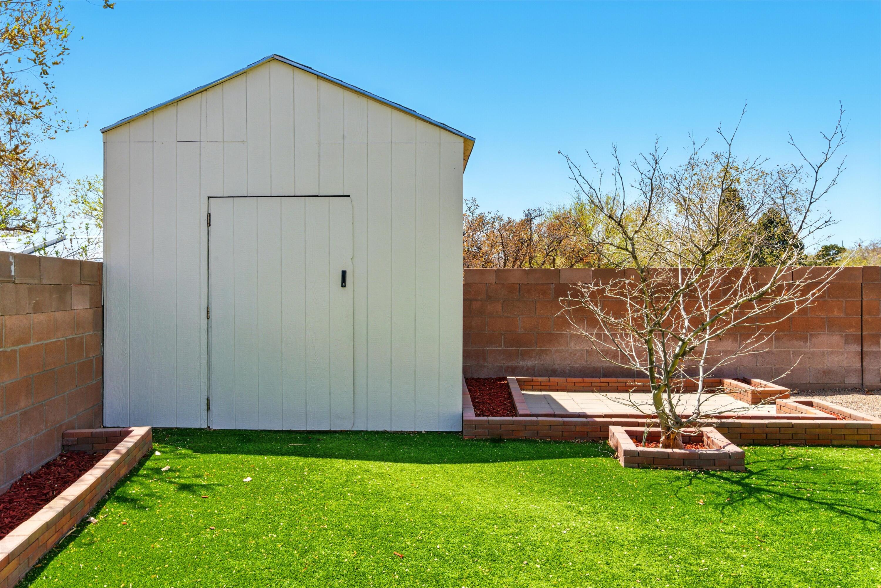 933 Benjamin Drive, Rio Rancho, New Mexico image 35